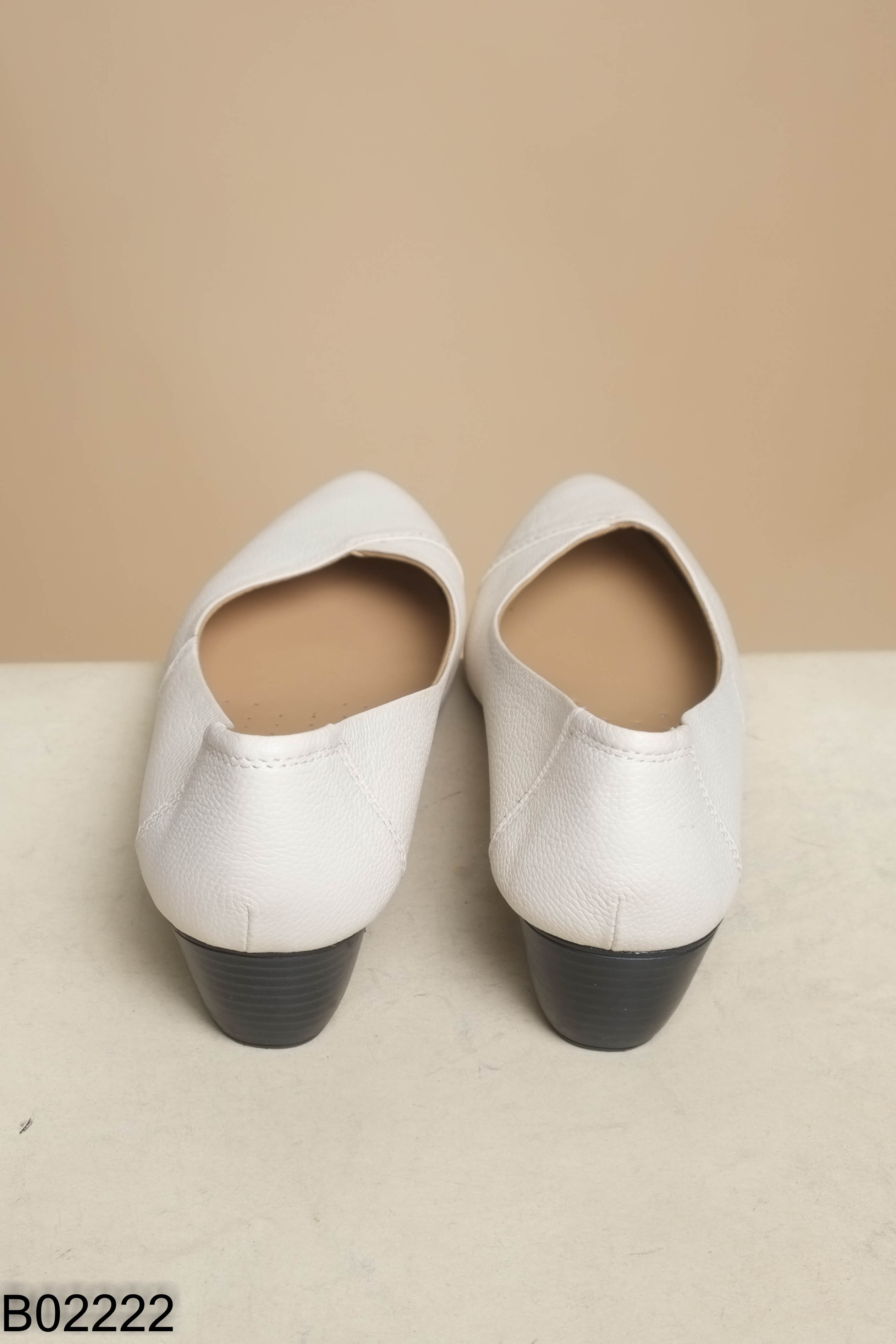 Giày bệt be LUNASHOES