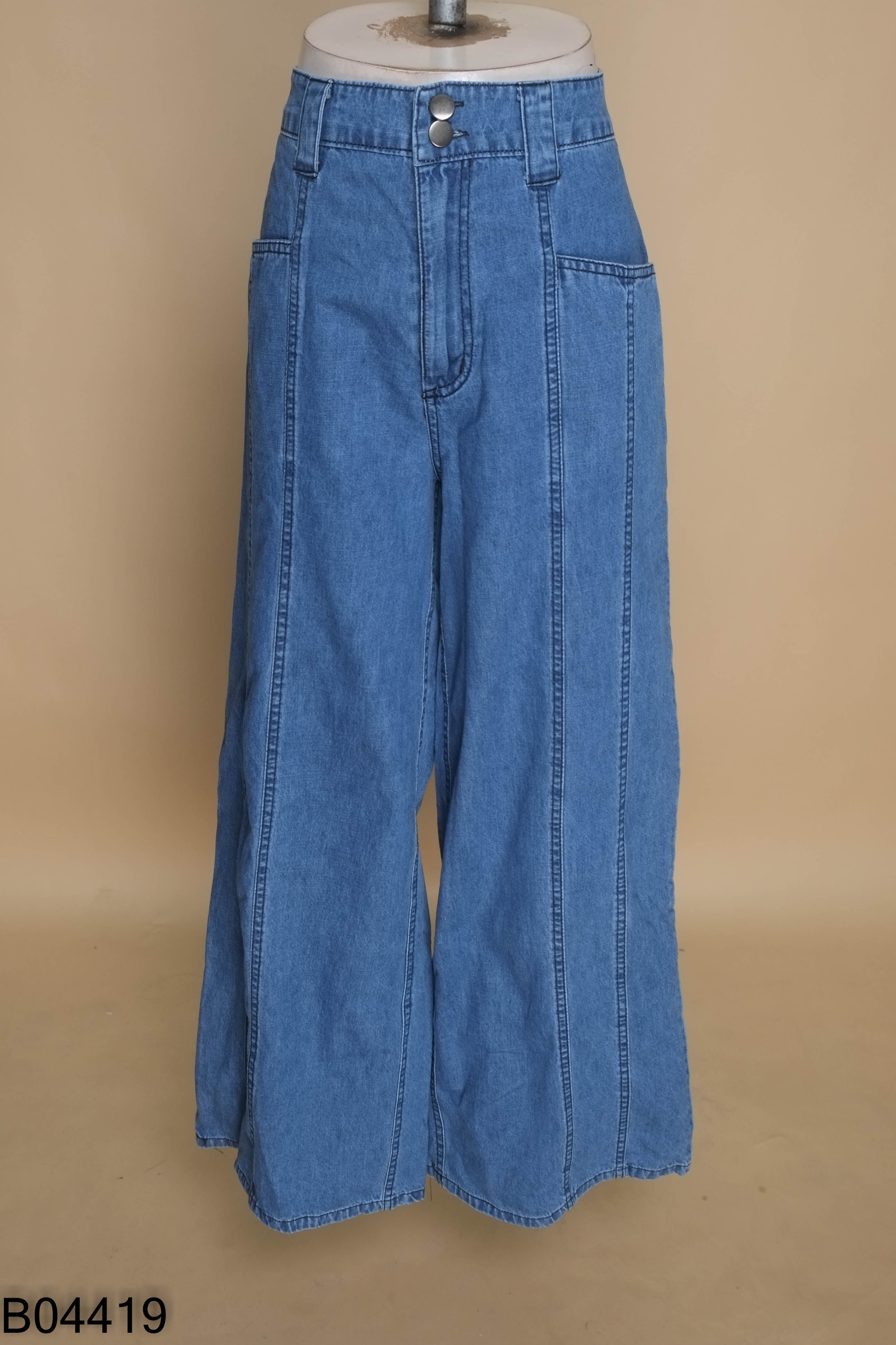 NEWTAG Quần jean xanh ống suông