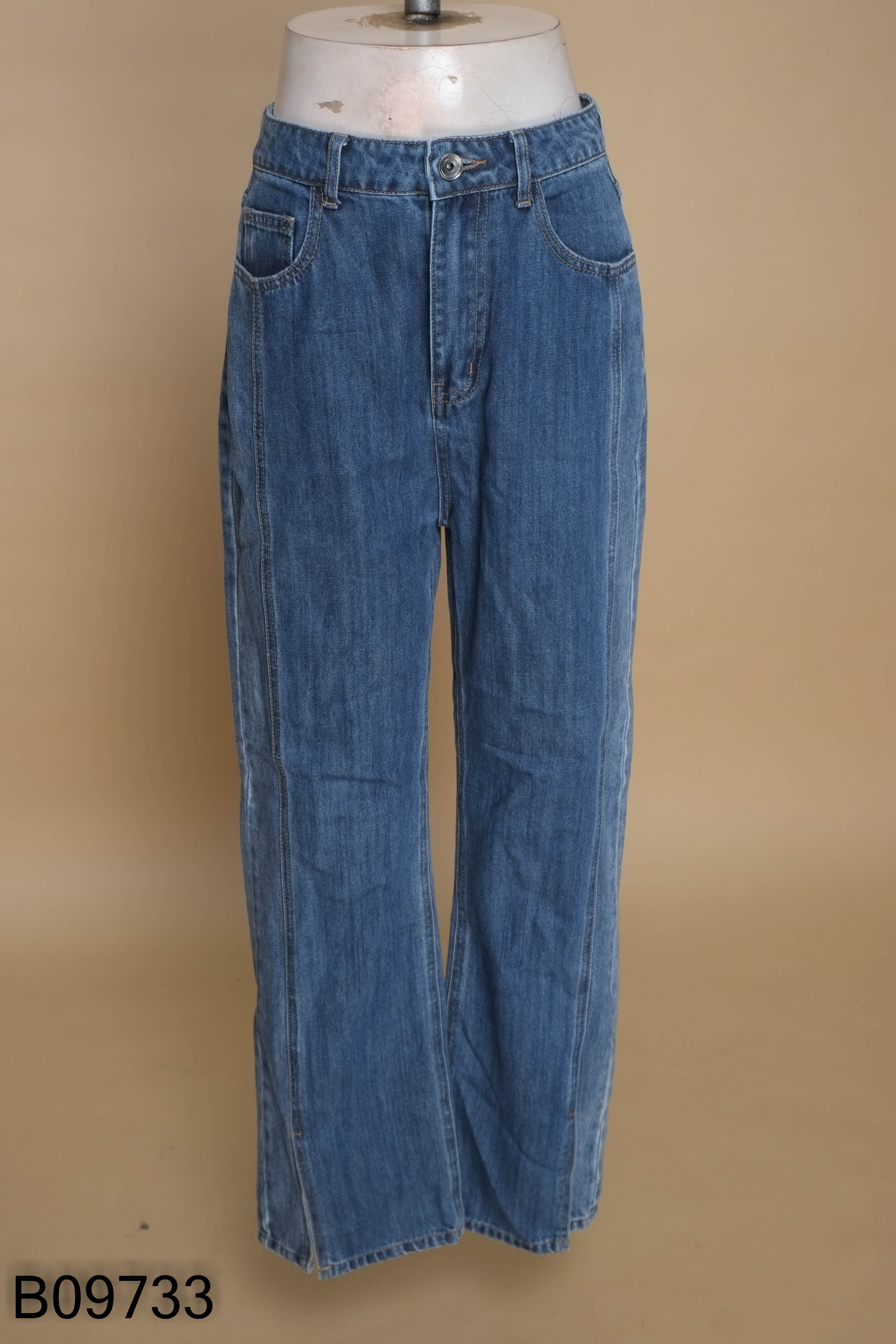 NEWTAG quần jeans suông xanh xẻ gấu