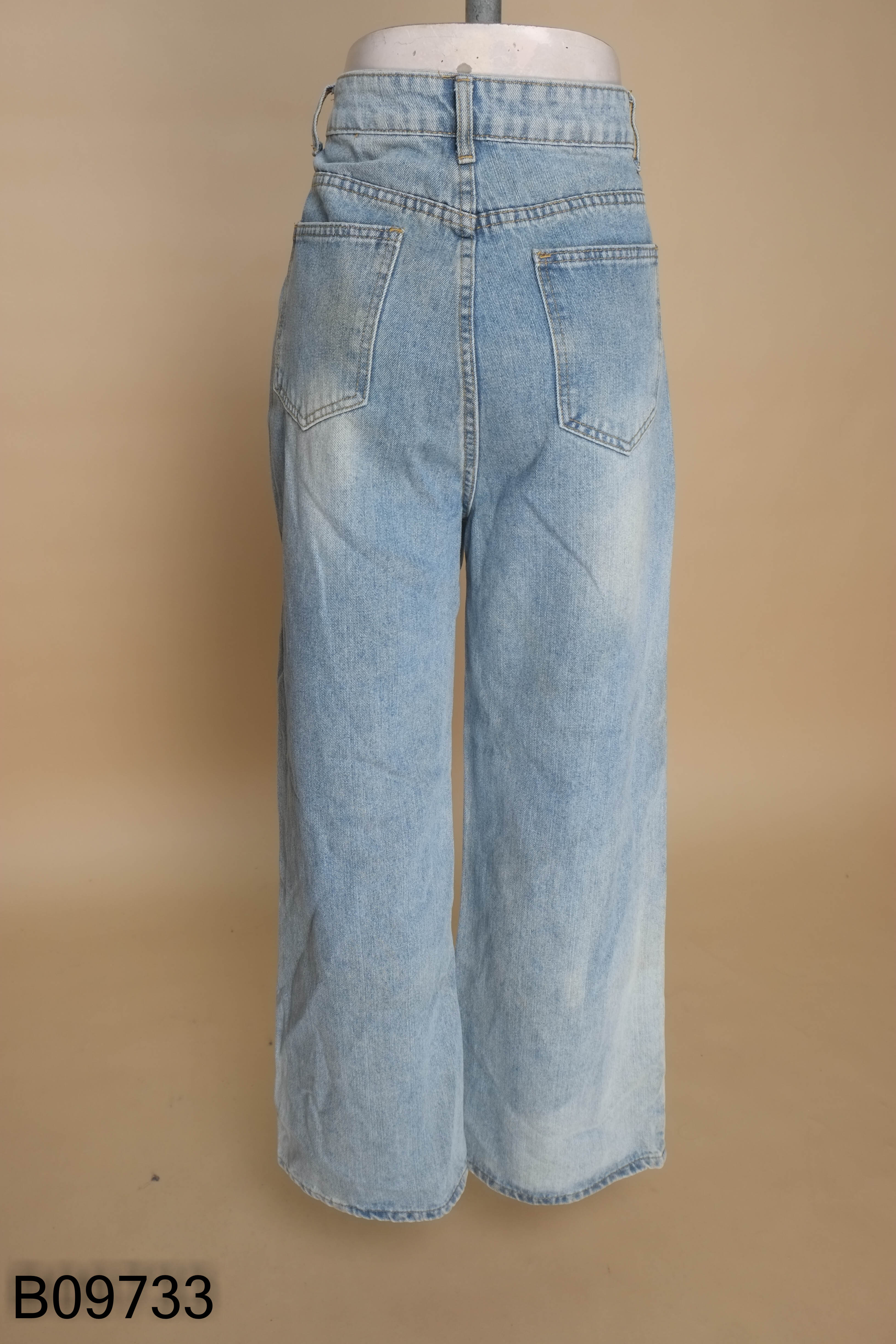 Quần jeans xanh suông BEERBRO