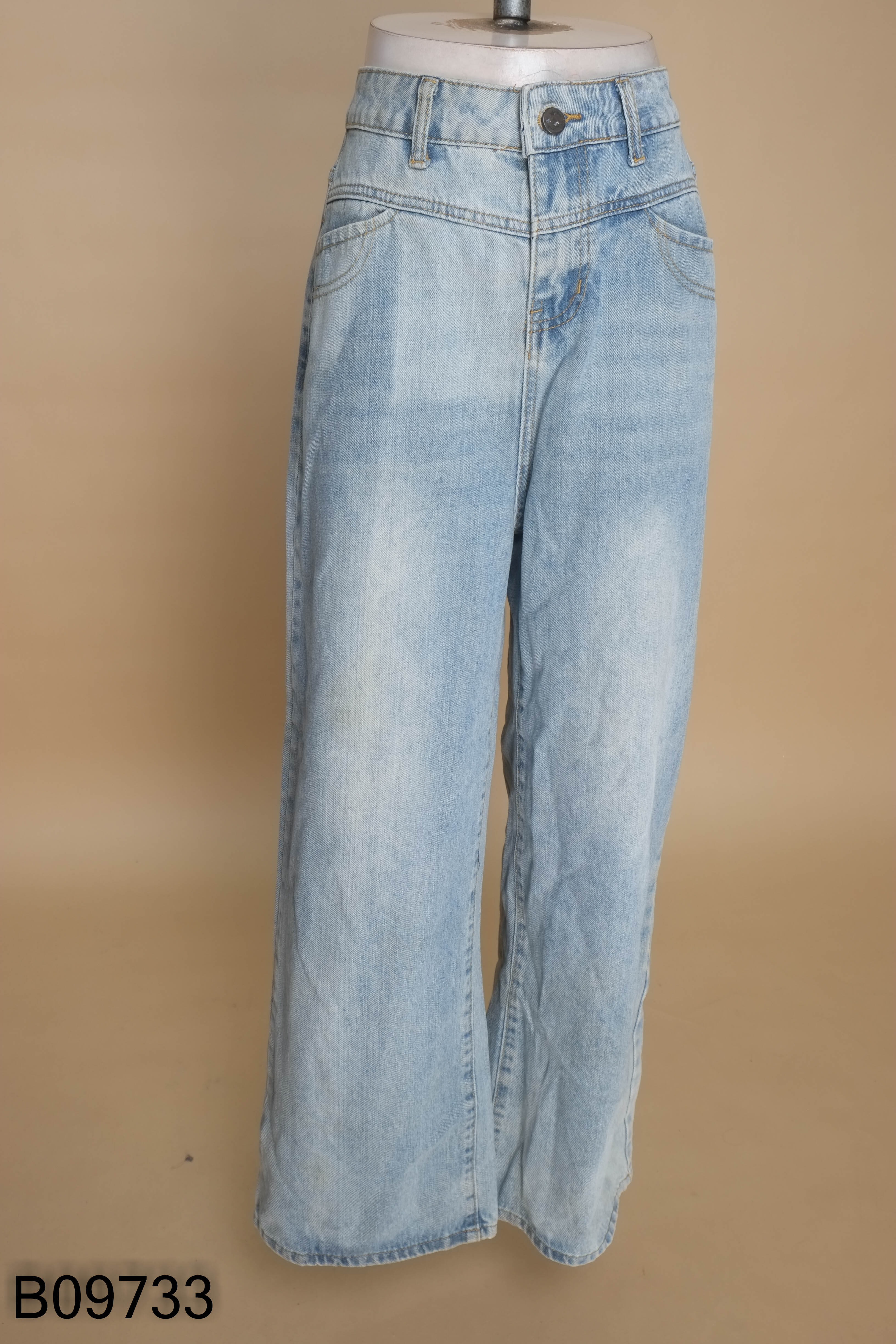 Quần jeans xanh suông BEERBRO
