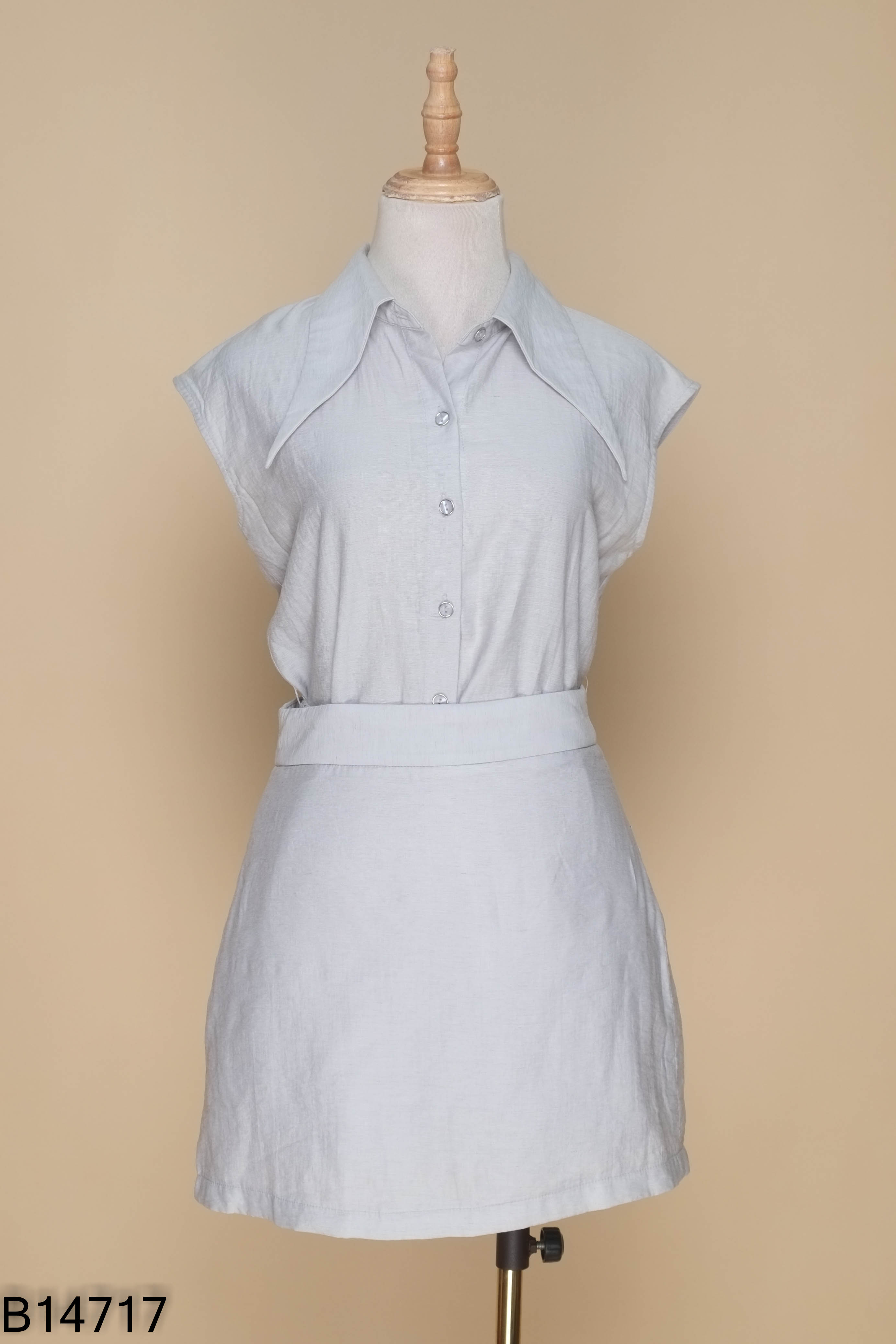 Set LIIN Clothing xanh áo sơ mi + chân váy