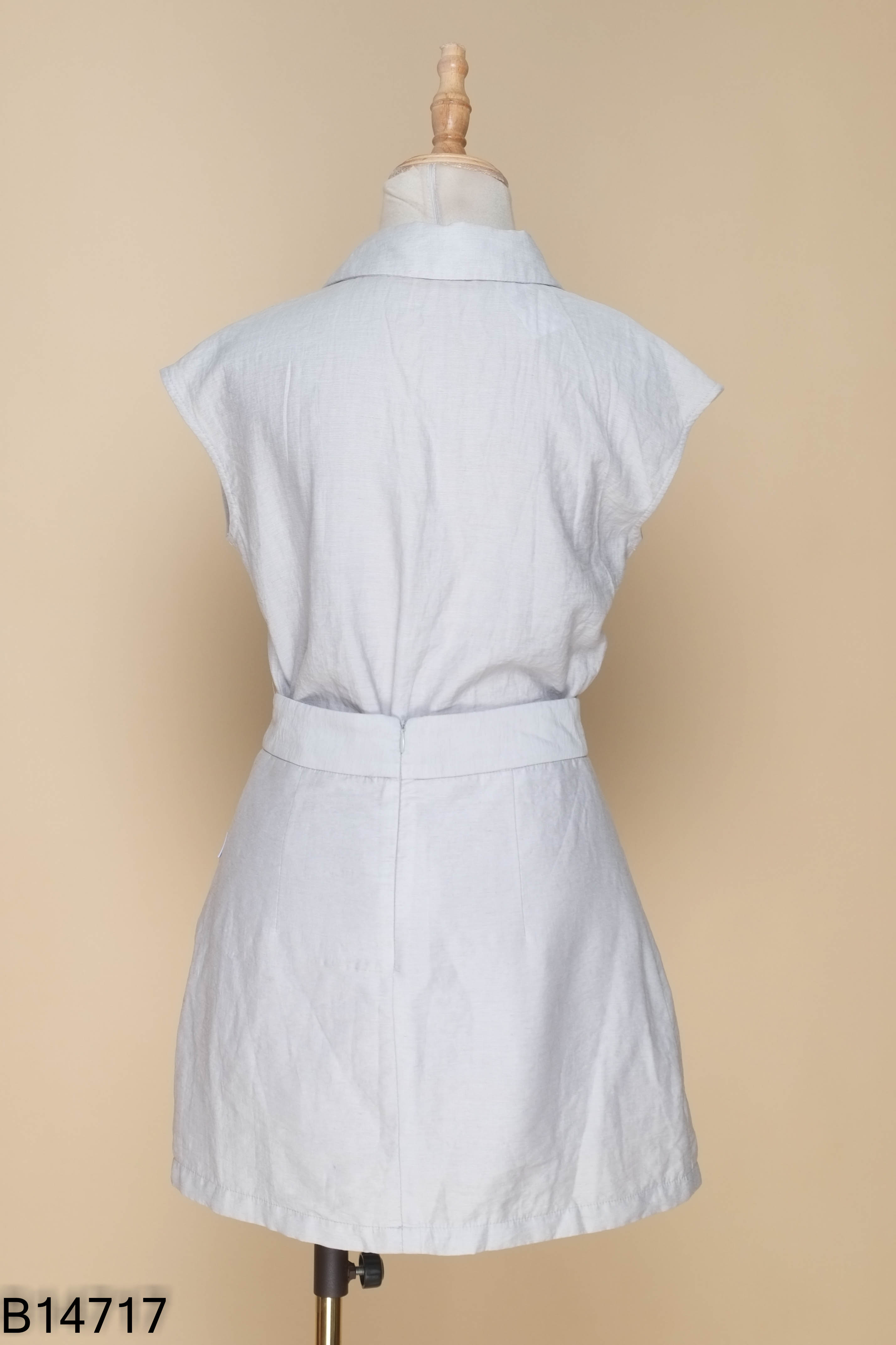 Set LIIN Clothing xanh áo sơ mi + chân váy