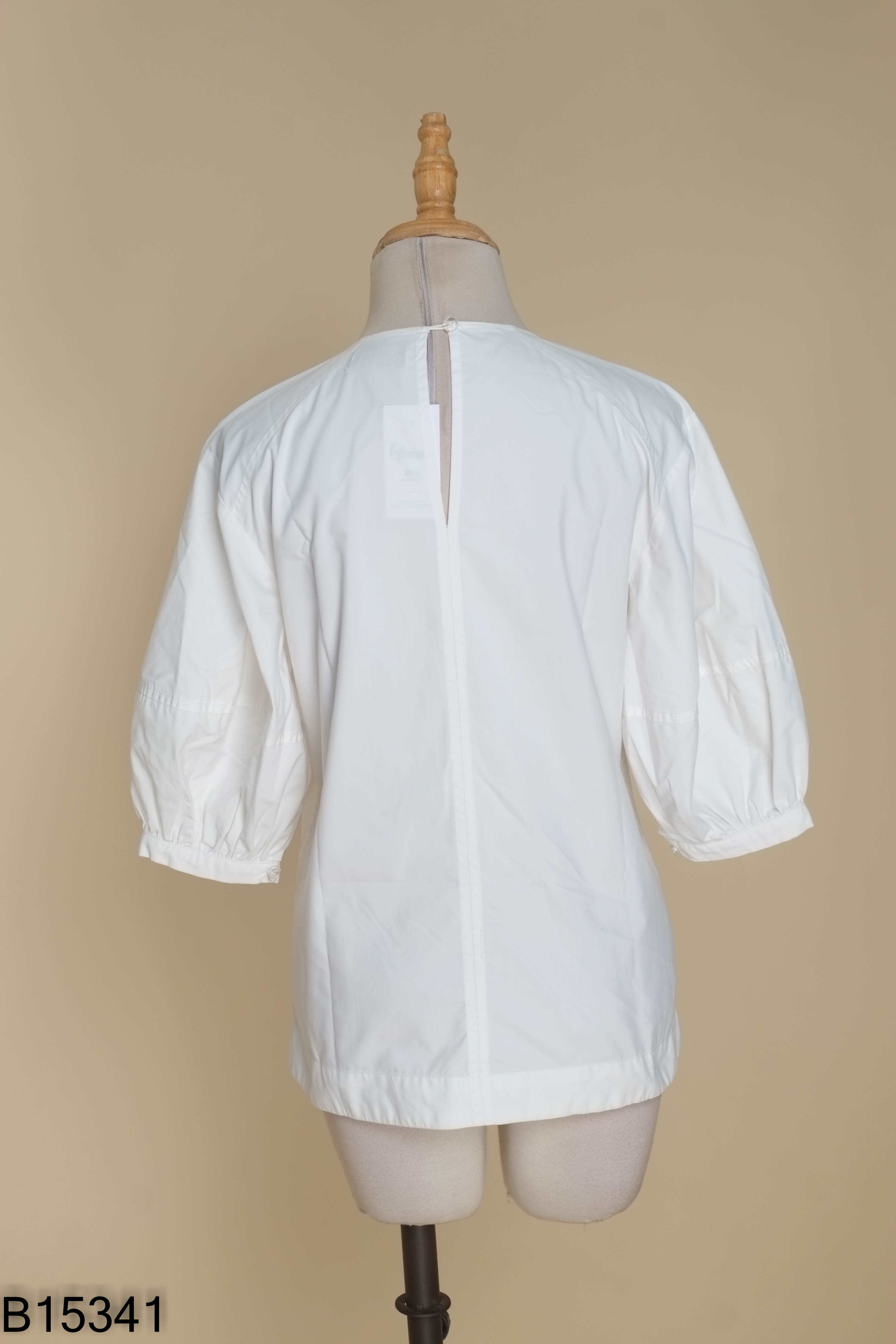 Áo trắng HUONG BOUTIQUE tay lửng