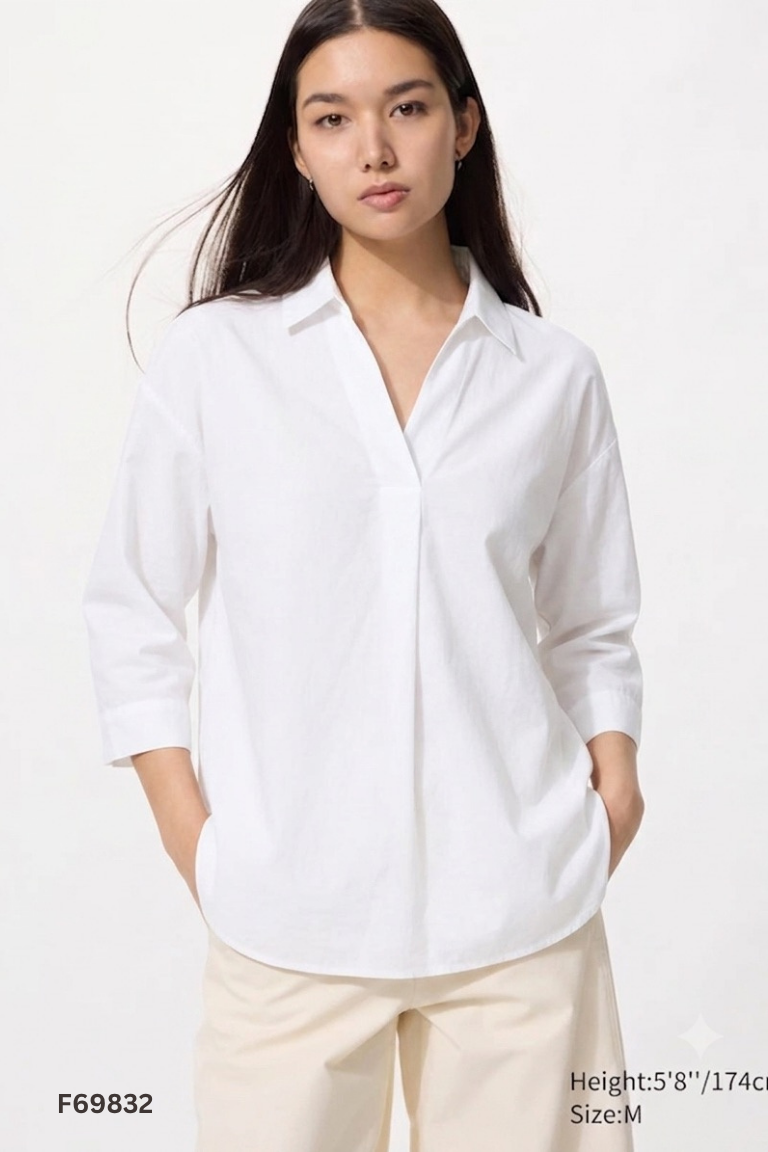 Áo UNIQLO trắng cổ tàu