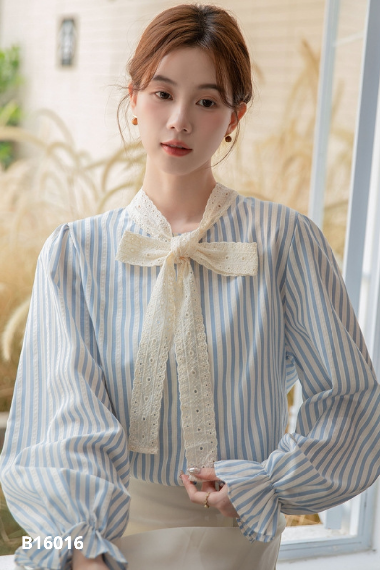 Áo sơ mi MINZ xanh kẻ cổ ren