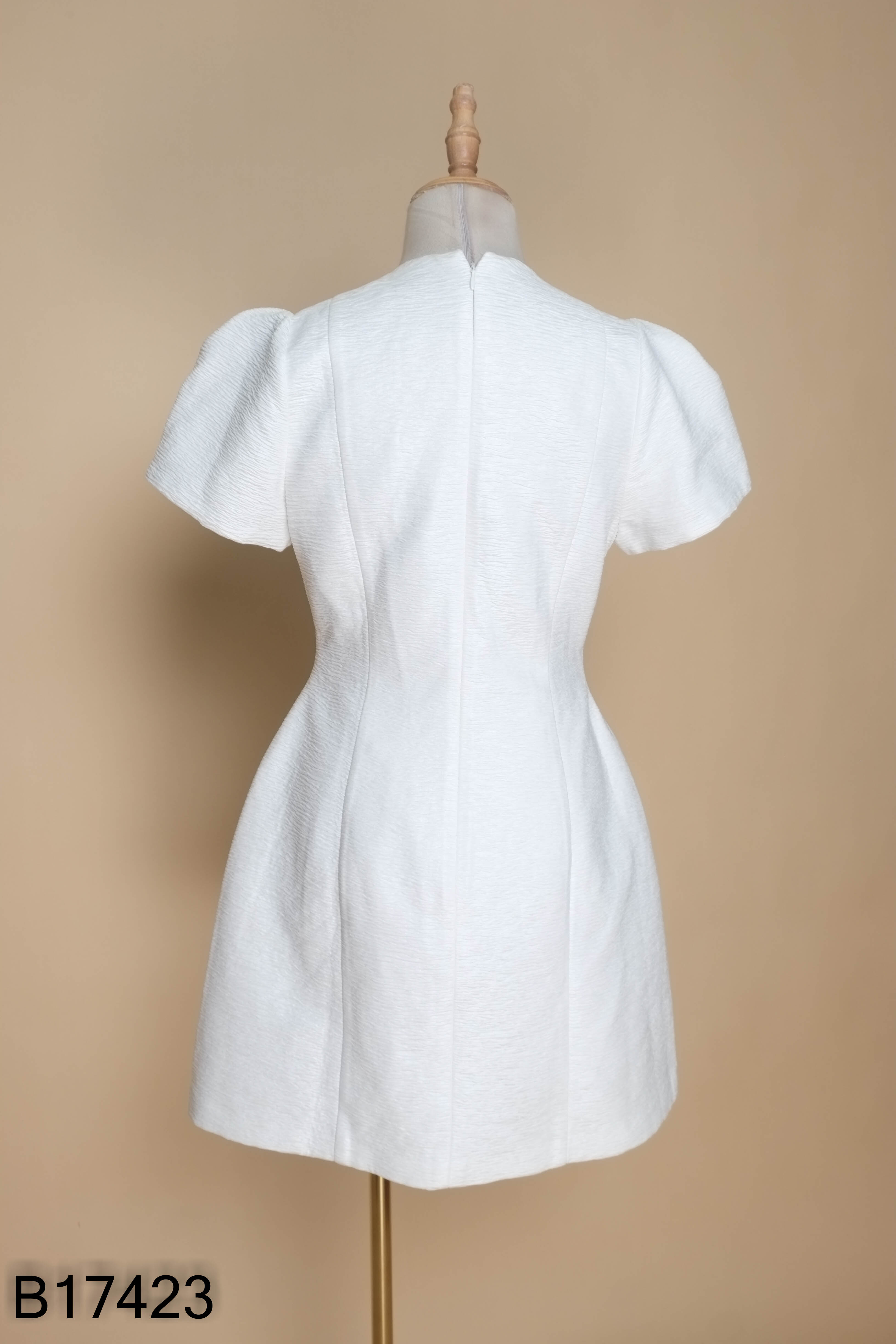 Váy trắng JM DESIGN nơ đá