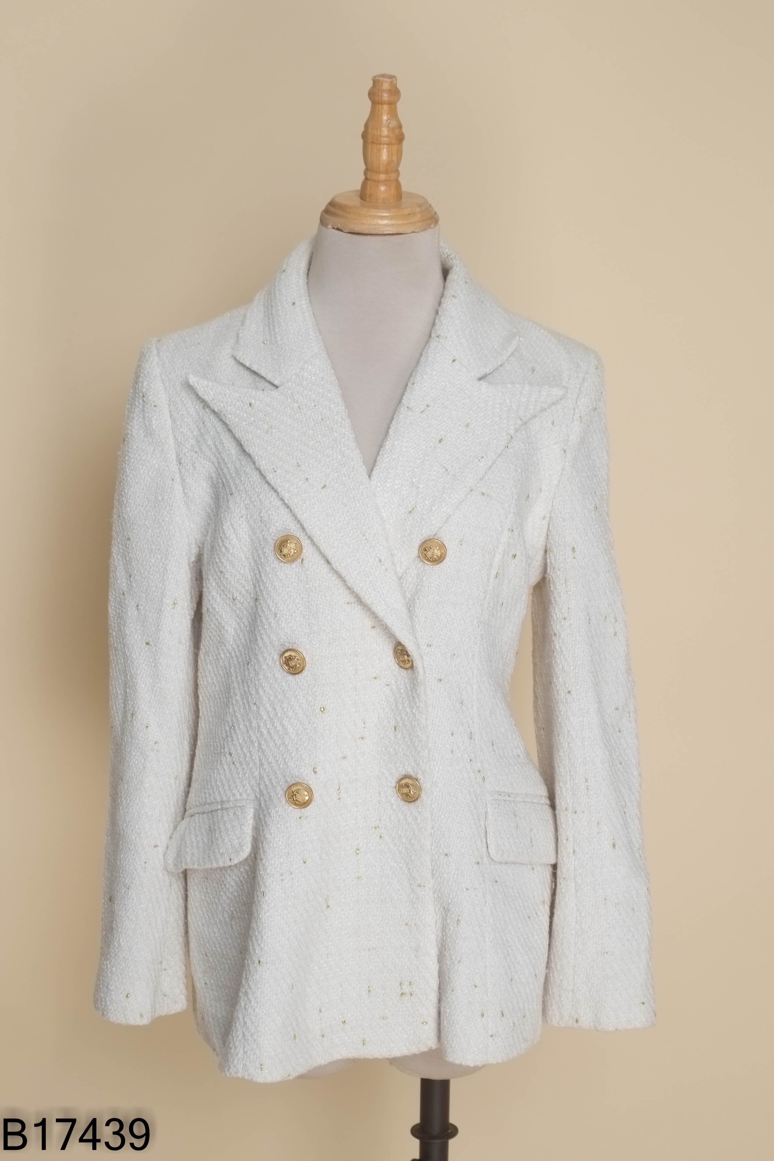 B1743910139-Áo khoác dạ TINOVY kem cổ vest