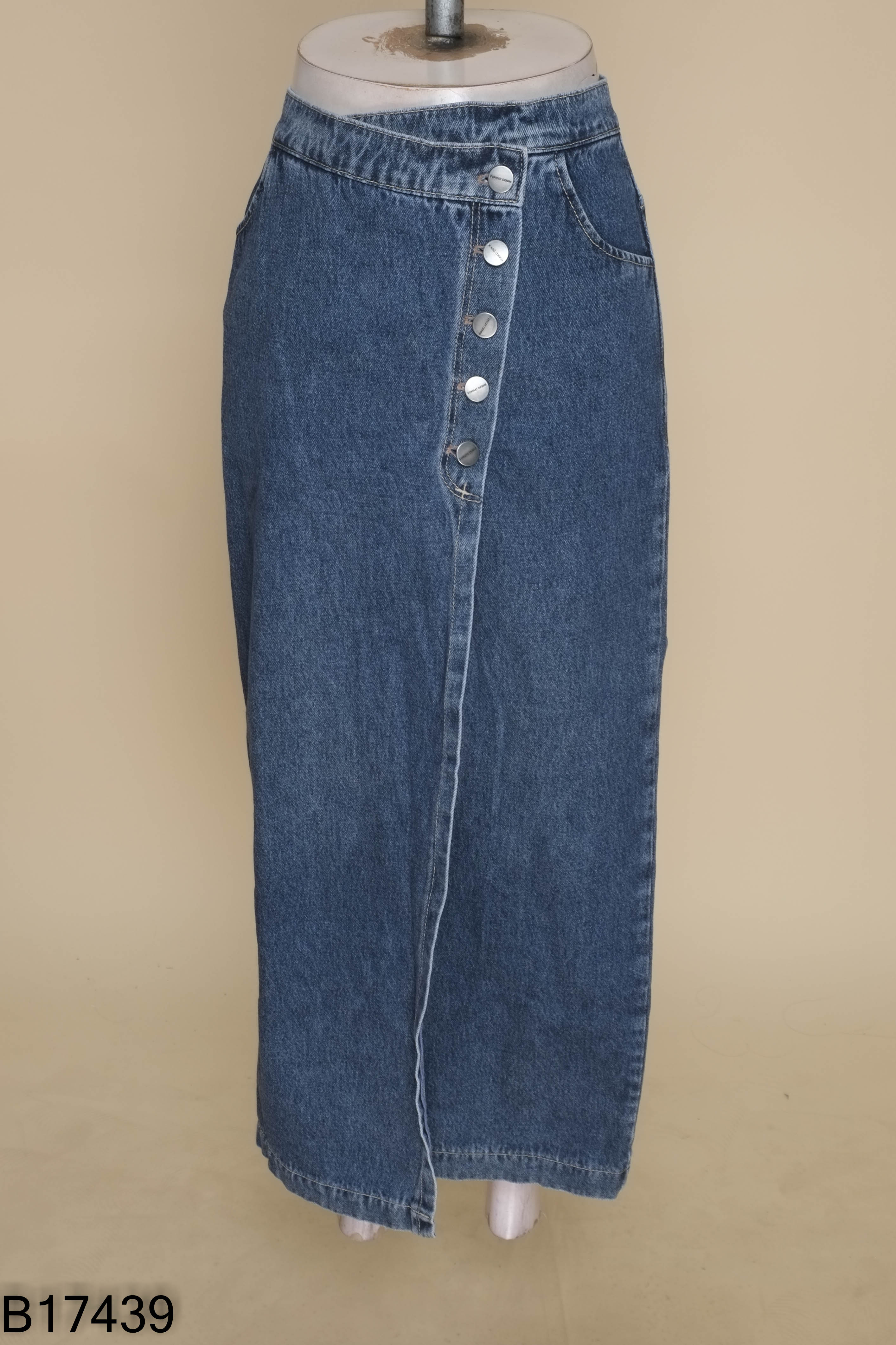 B1743910152-Chân váy jeans xanh