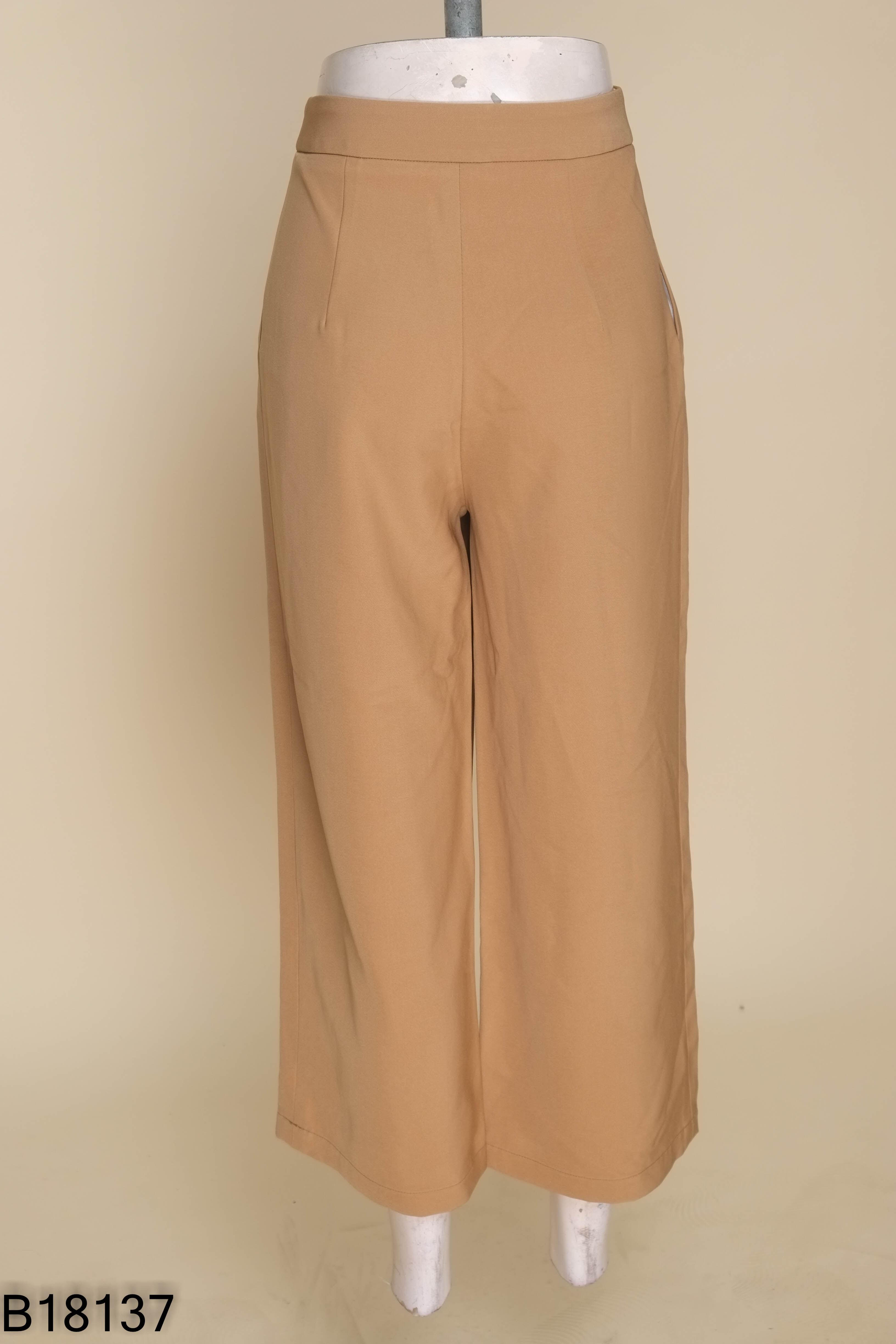 Quần ADORE DRESS nâu trơn