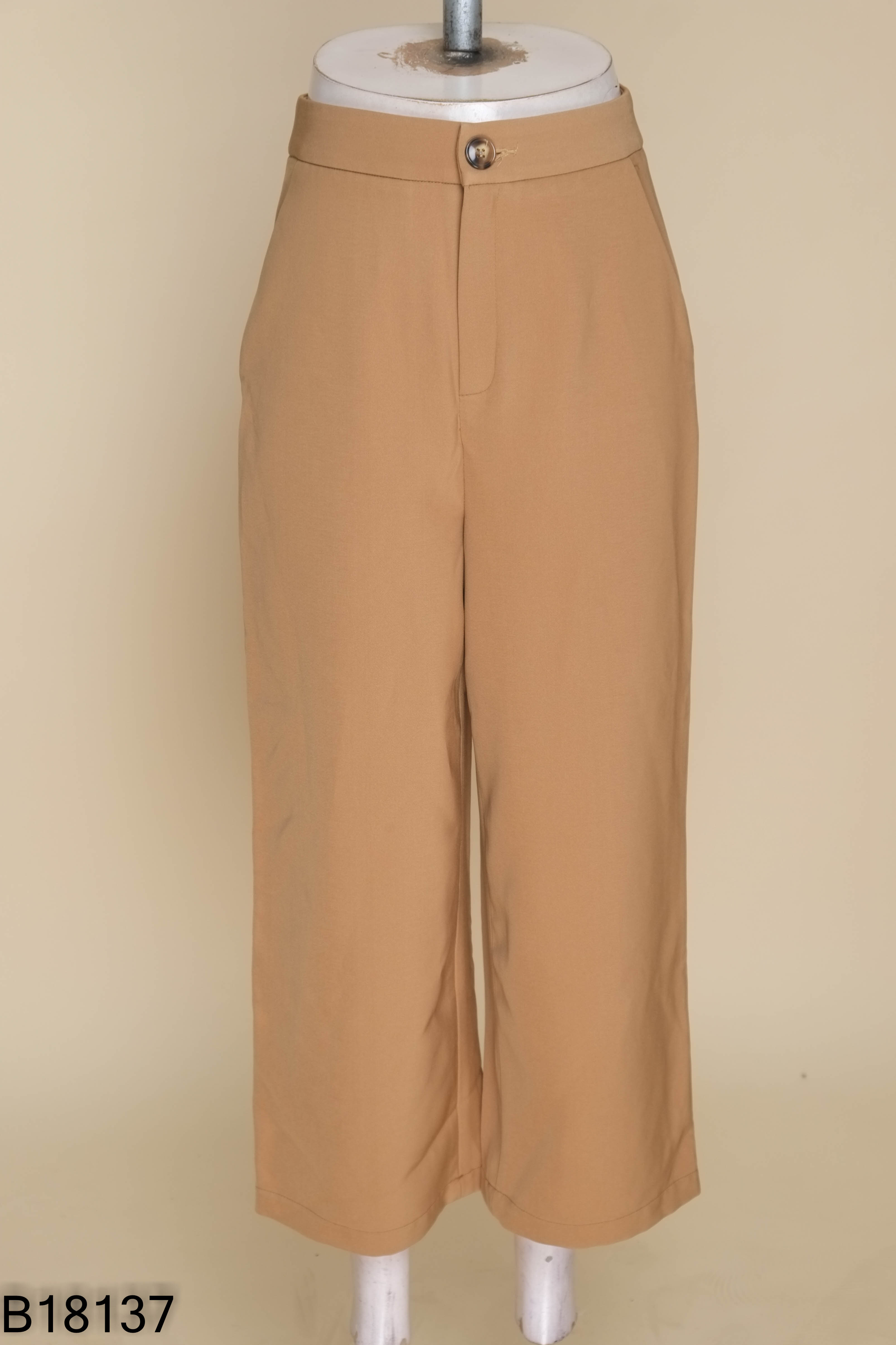 Quần ADORE DRESS nâu trơn