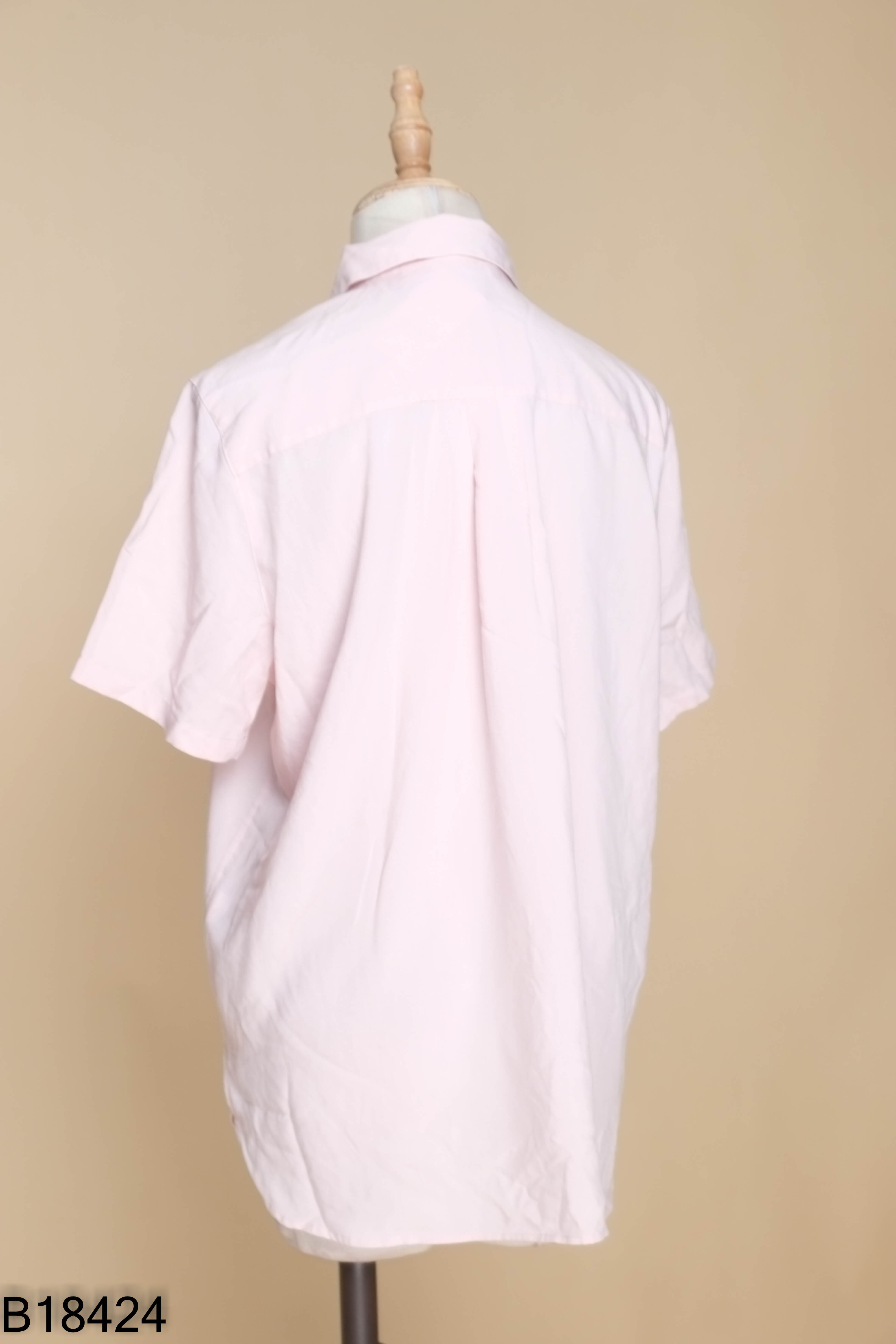 Áo sơ mi hồng UNIQLO trơn