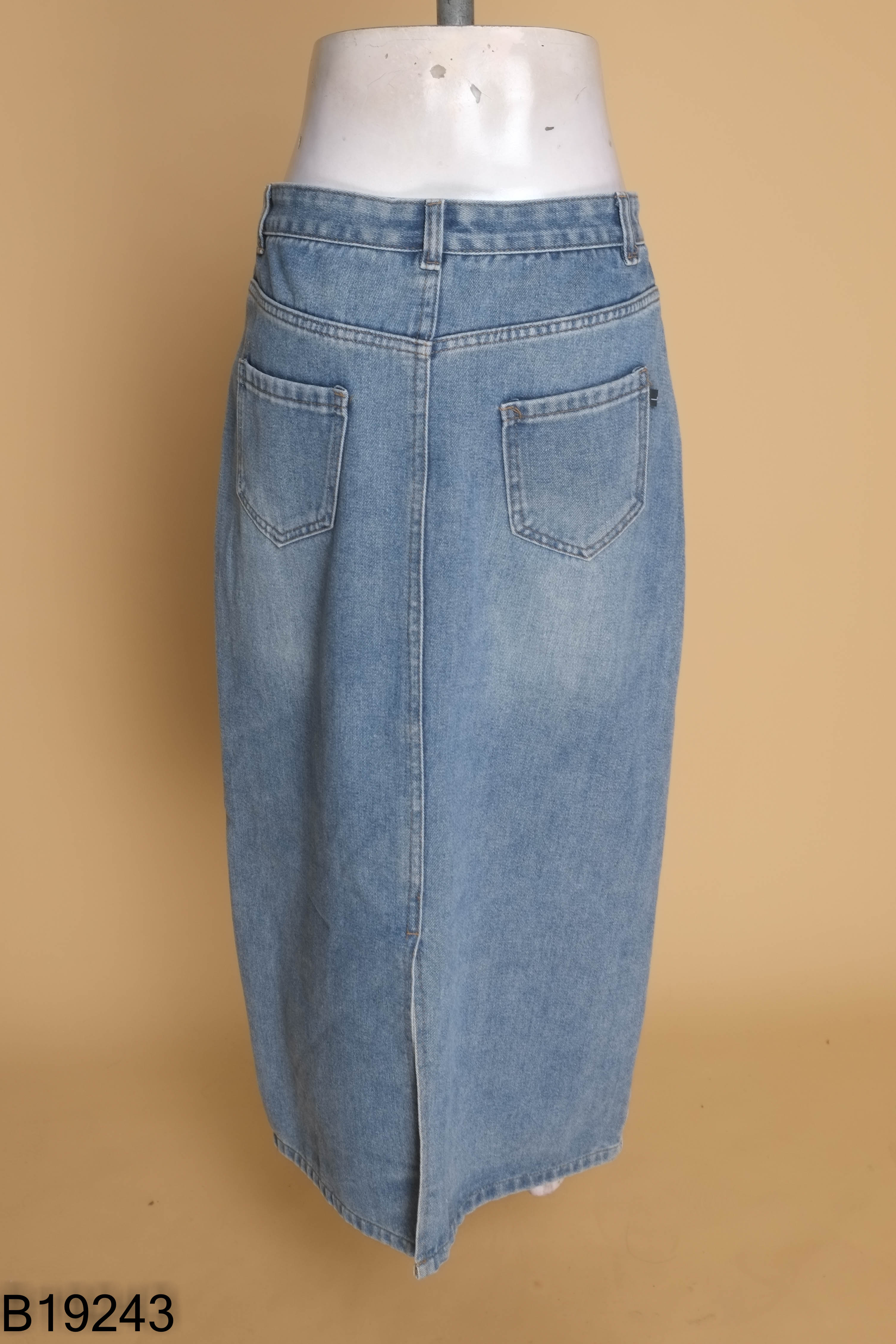 Chân váy jeans xanh trơn suông dài
