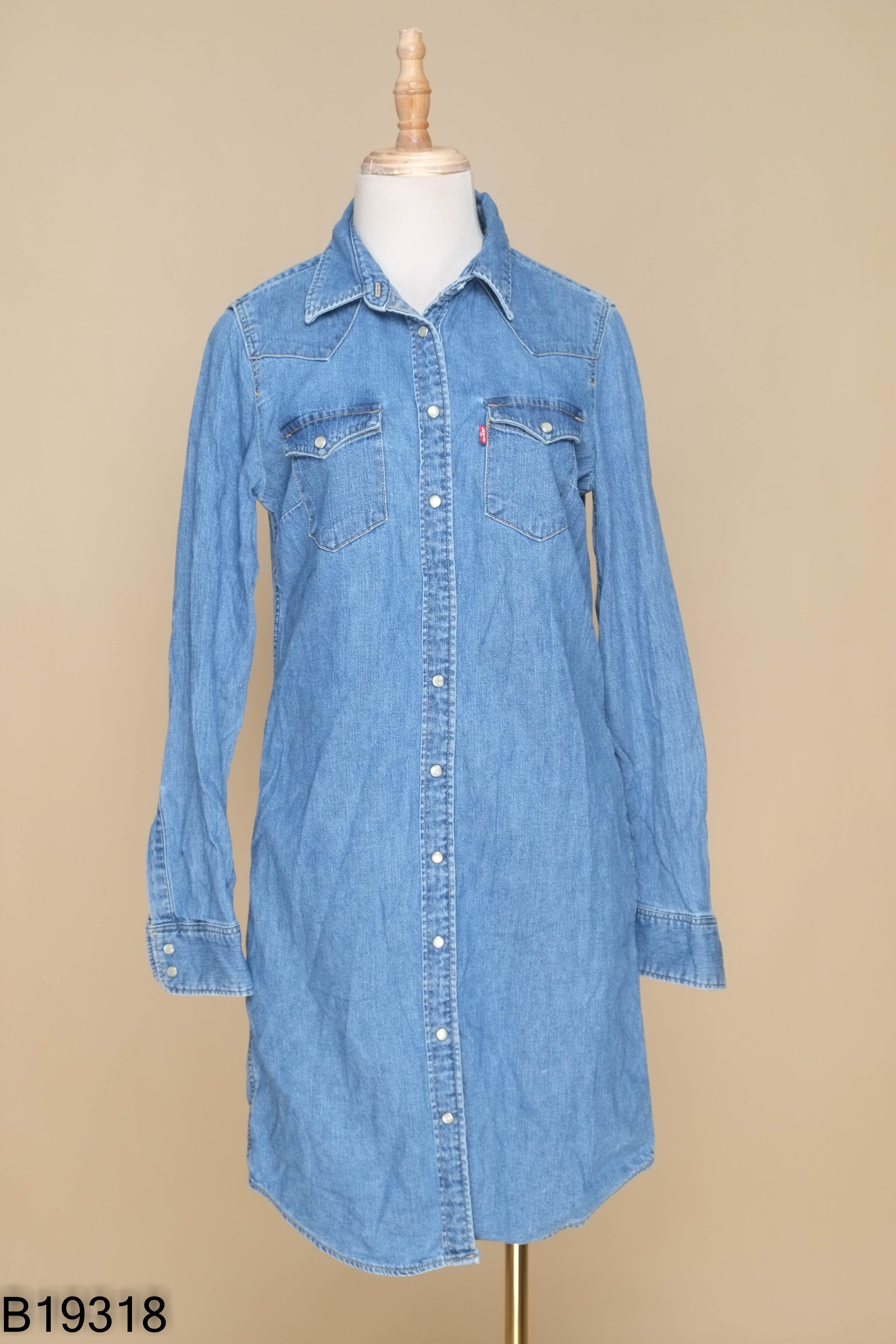 Váy jean LEVI'S xanh cúc bấm
