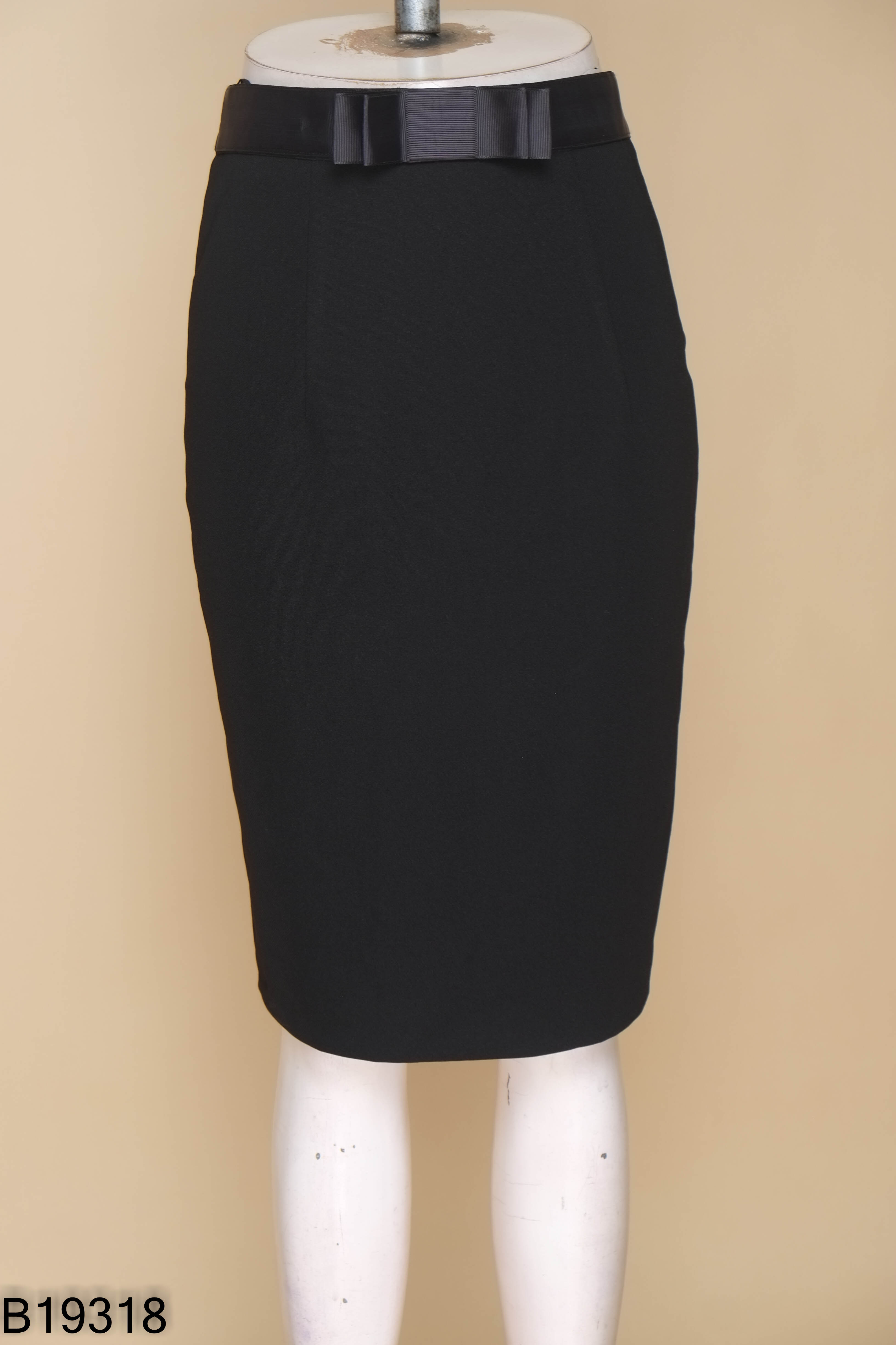 Chân váy HUONG BOUTIQUE đen trơn