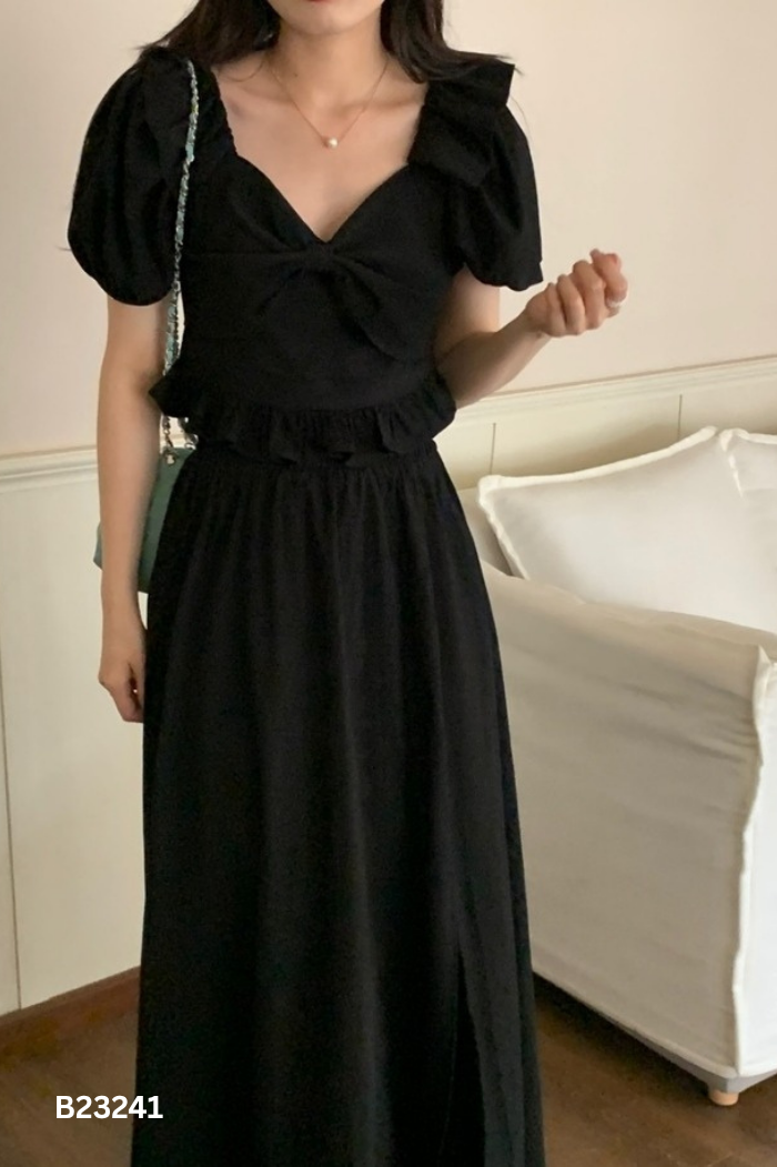 Váy dđen phối chun