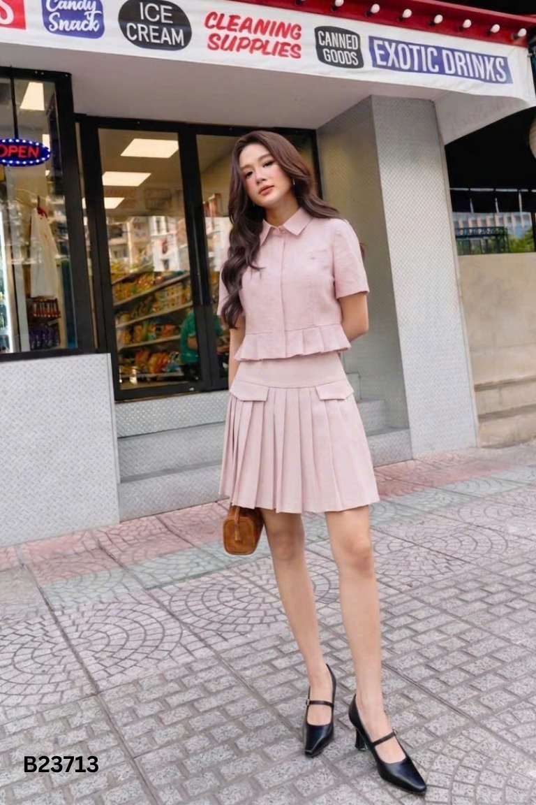 Chân váy D.CHIC be xếp ly