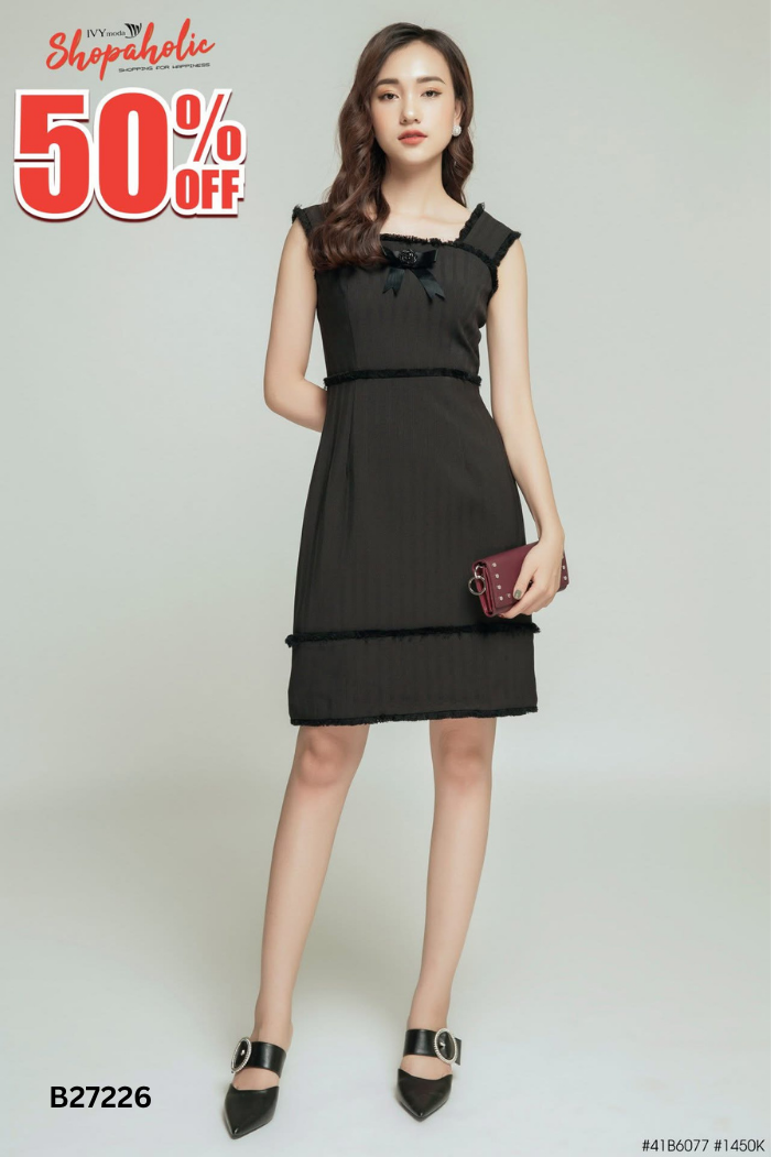 Váy IVY MODA đen đính nơ