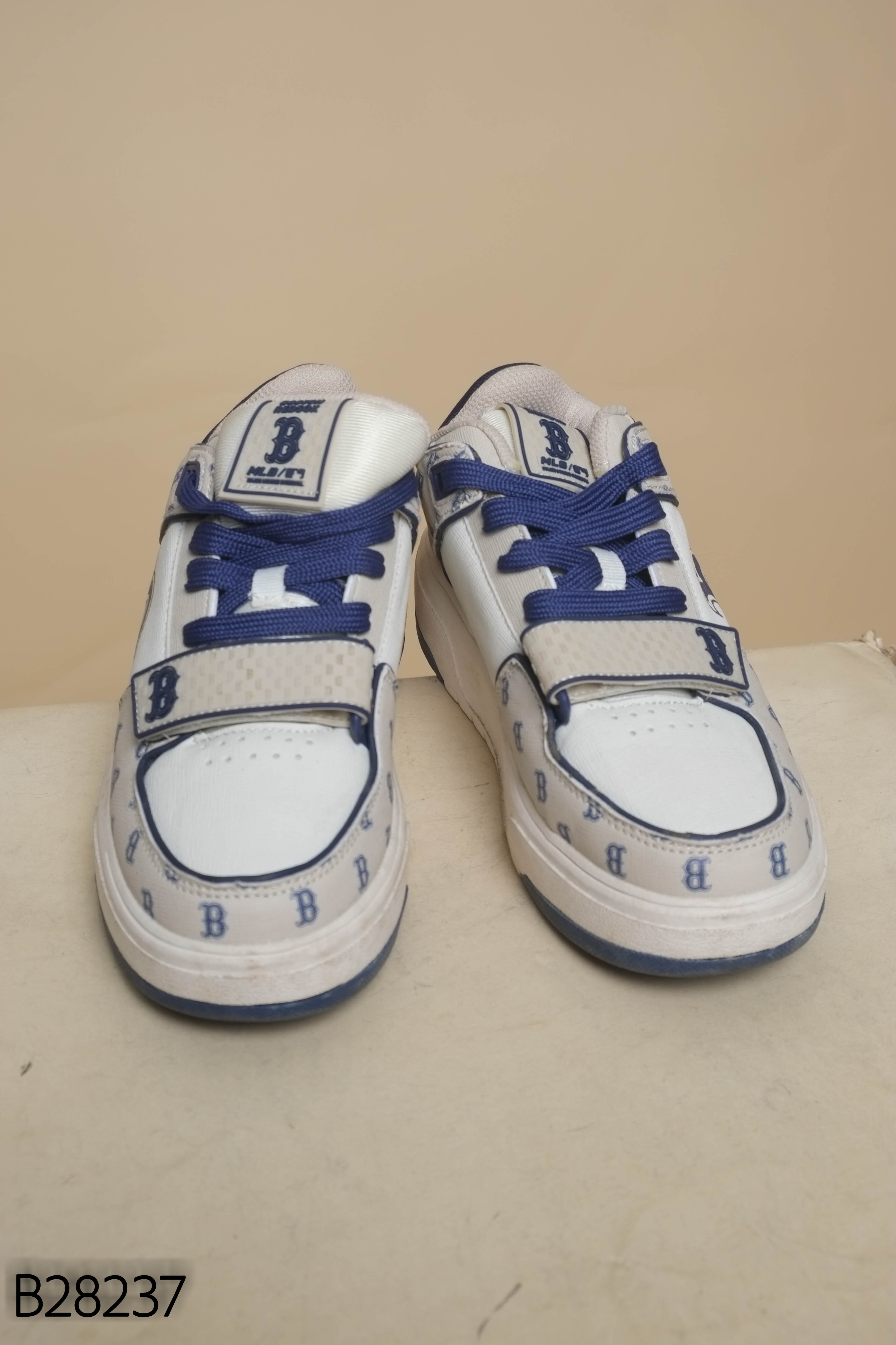 Giay thể thao MLB trắng xanh