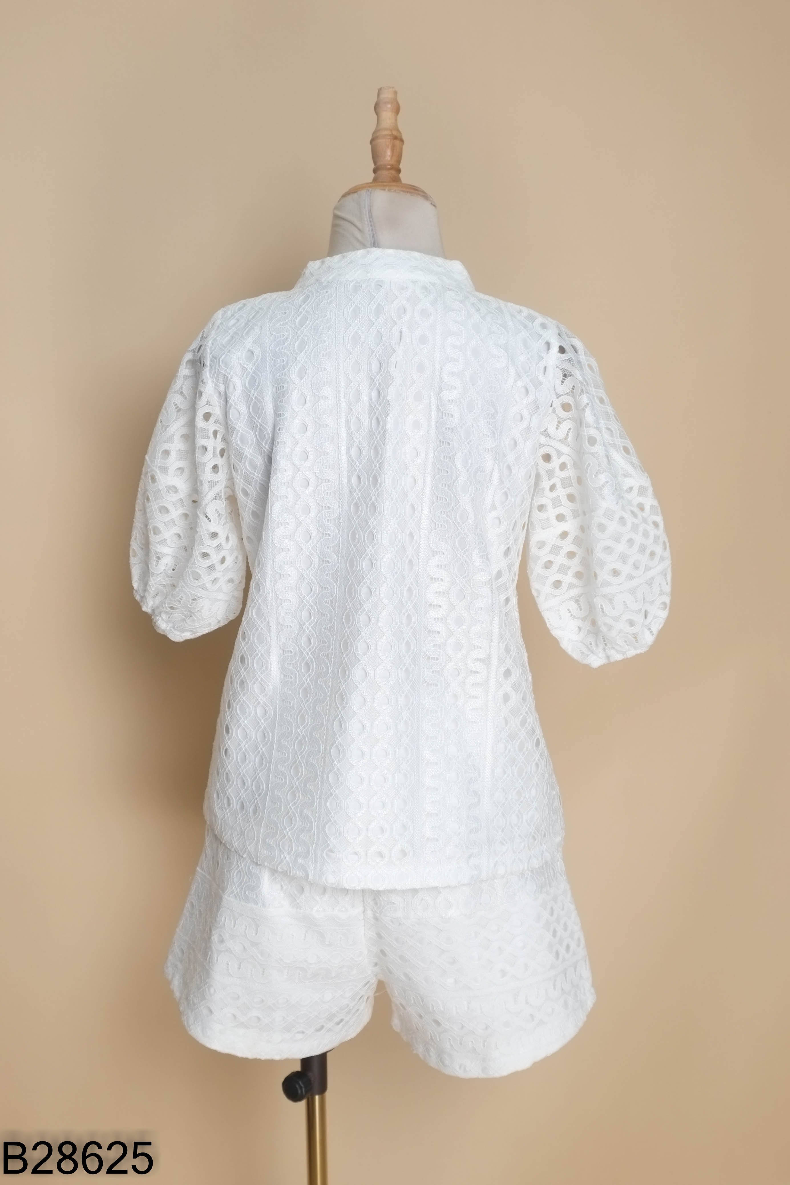 Set ren trắng+quần
