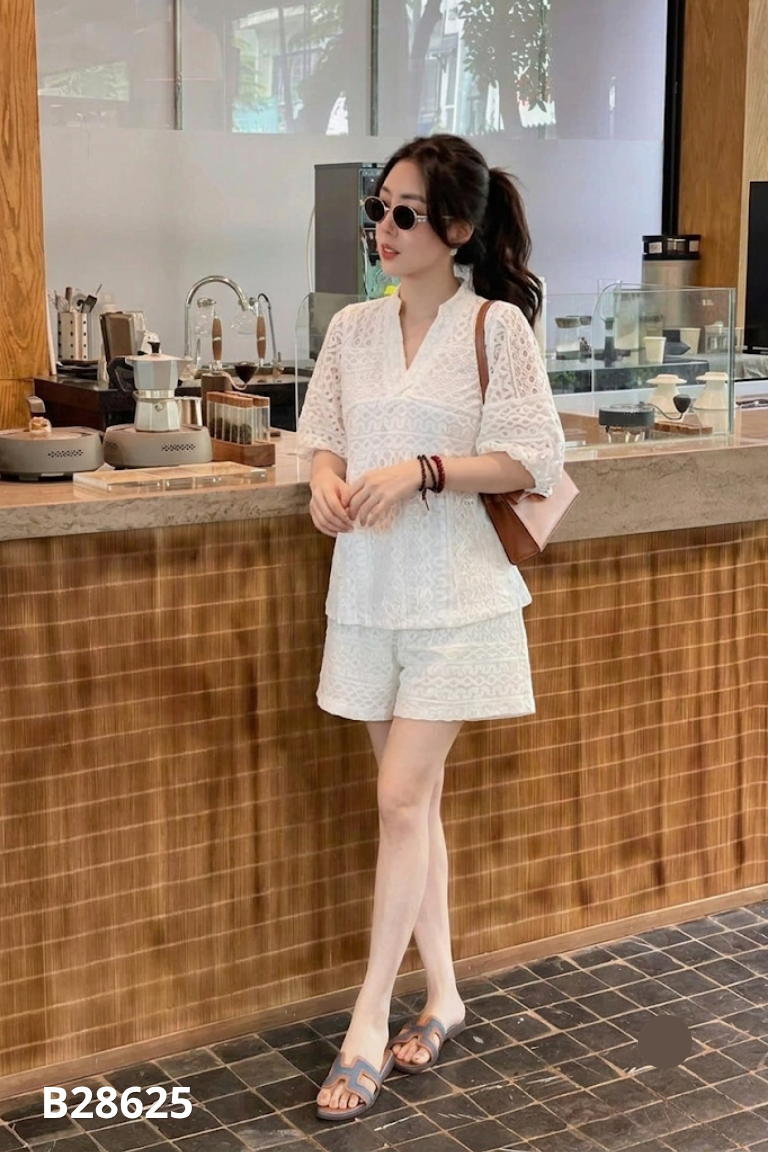 Set ren trắng+quần