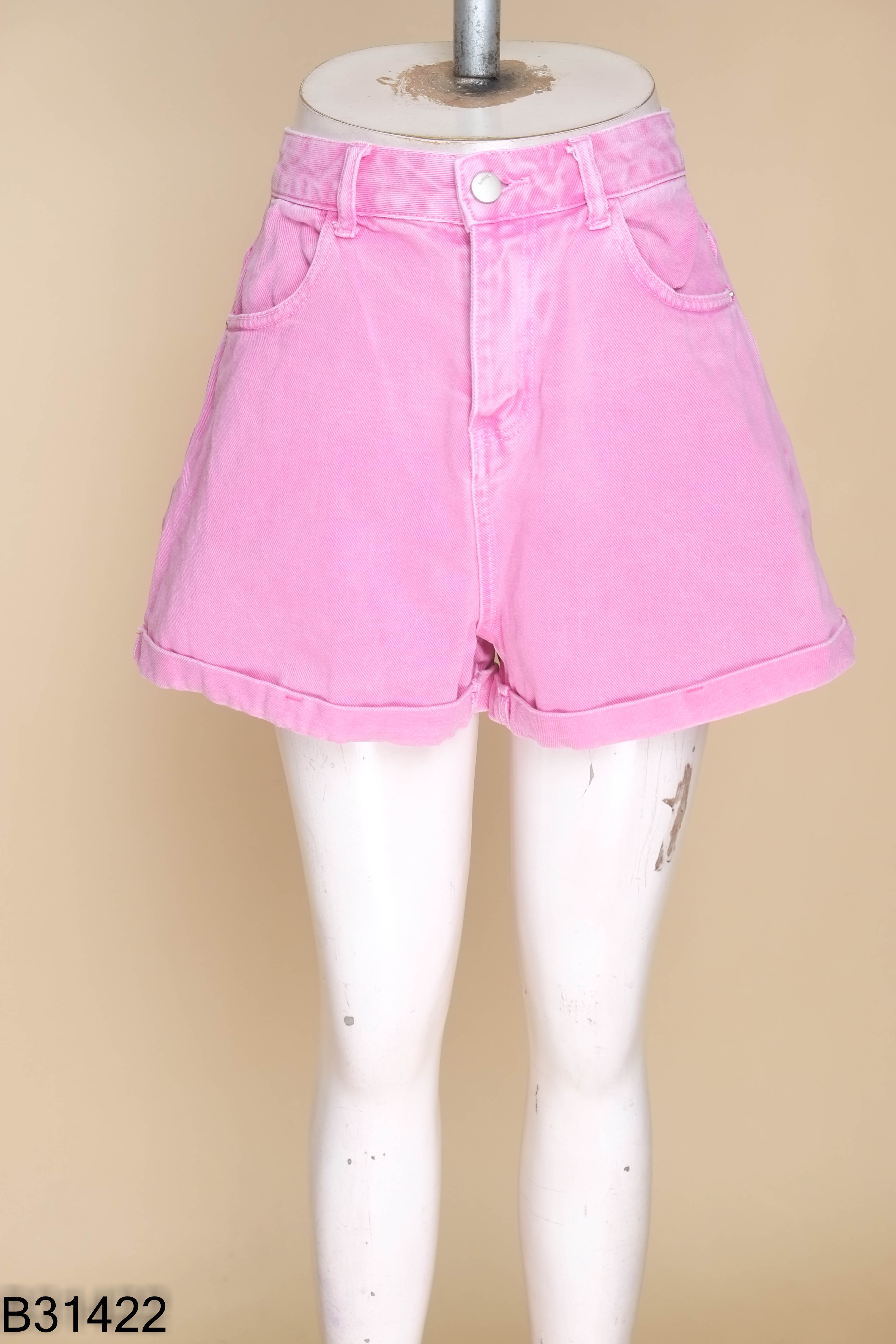 Quần shorts jeans hồng