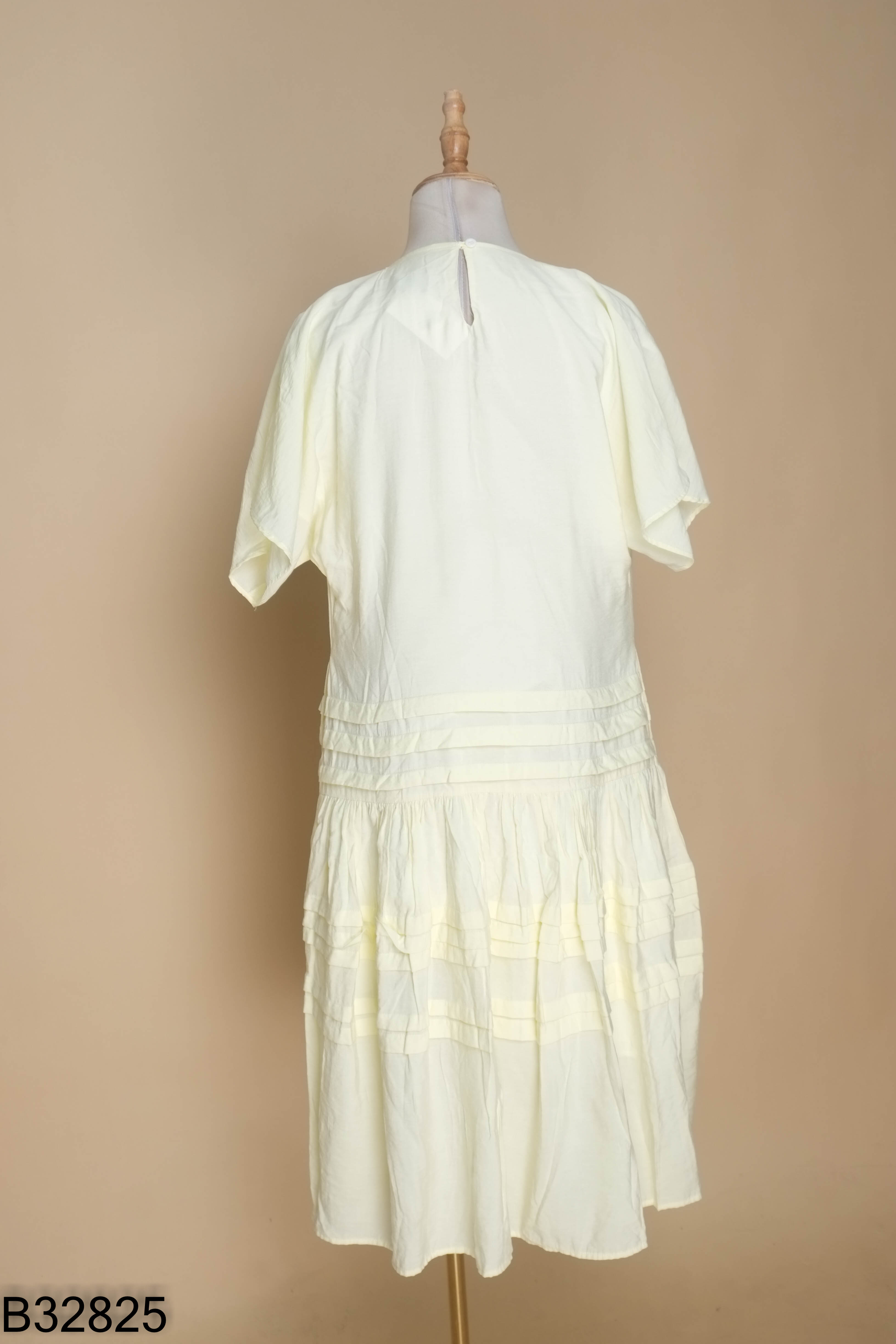 Váy LULU CHICO babydoll vàng nhạt
