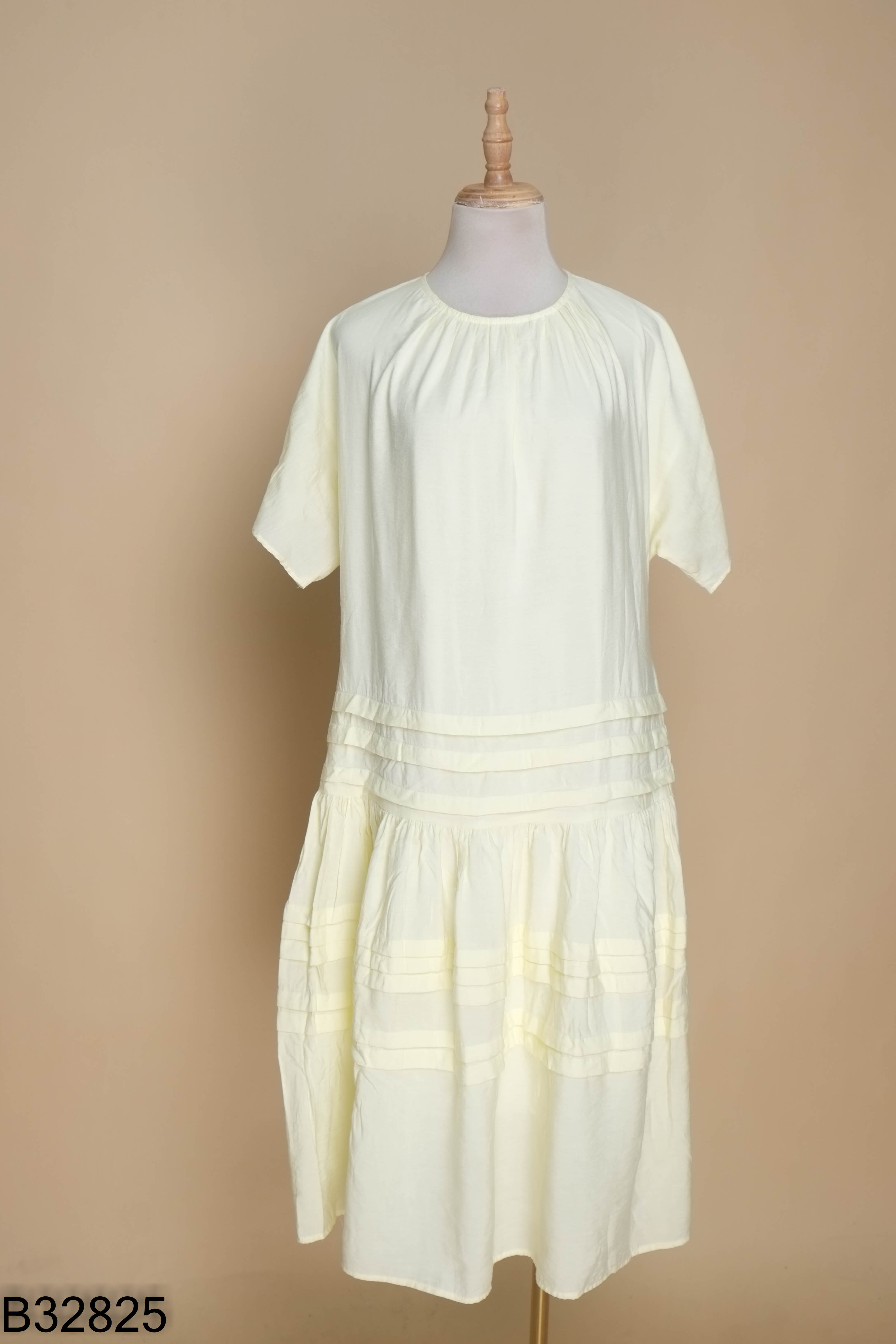 Váy LULU CHICO babydoll vàng nhạt