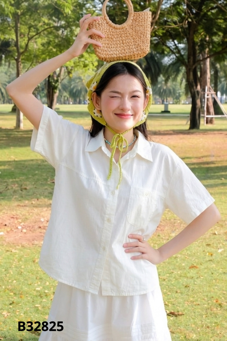 Áo sơ mi vàng nhạt
