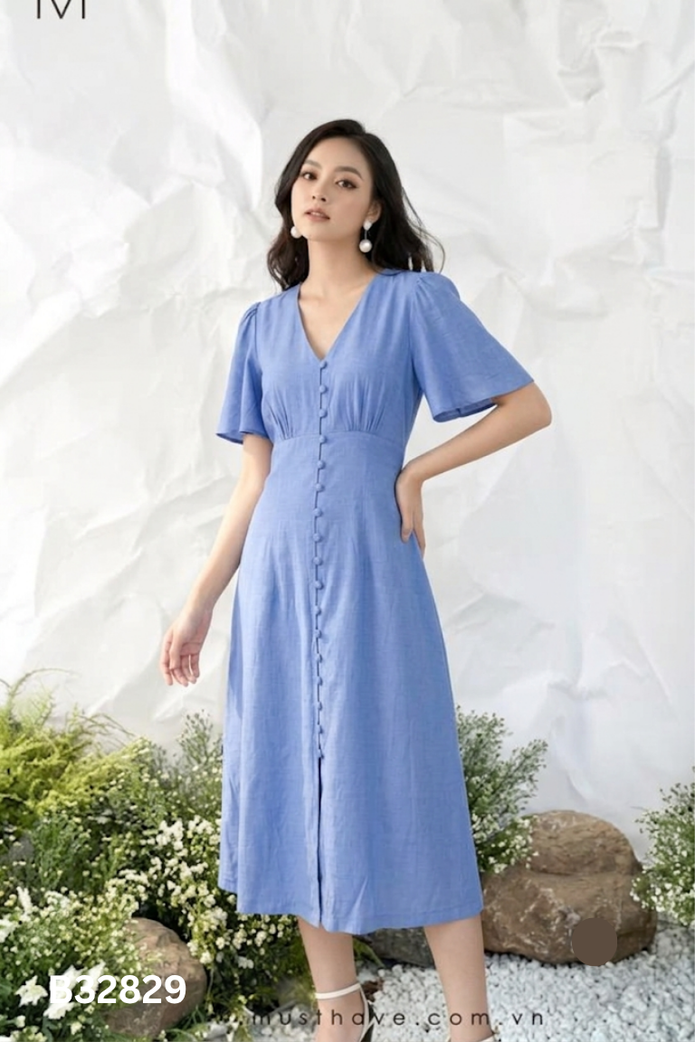 Váy SOLEI boutique xanh phối khuy