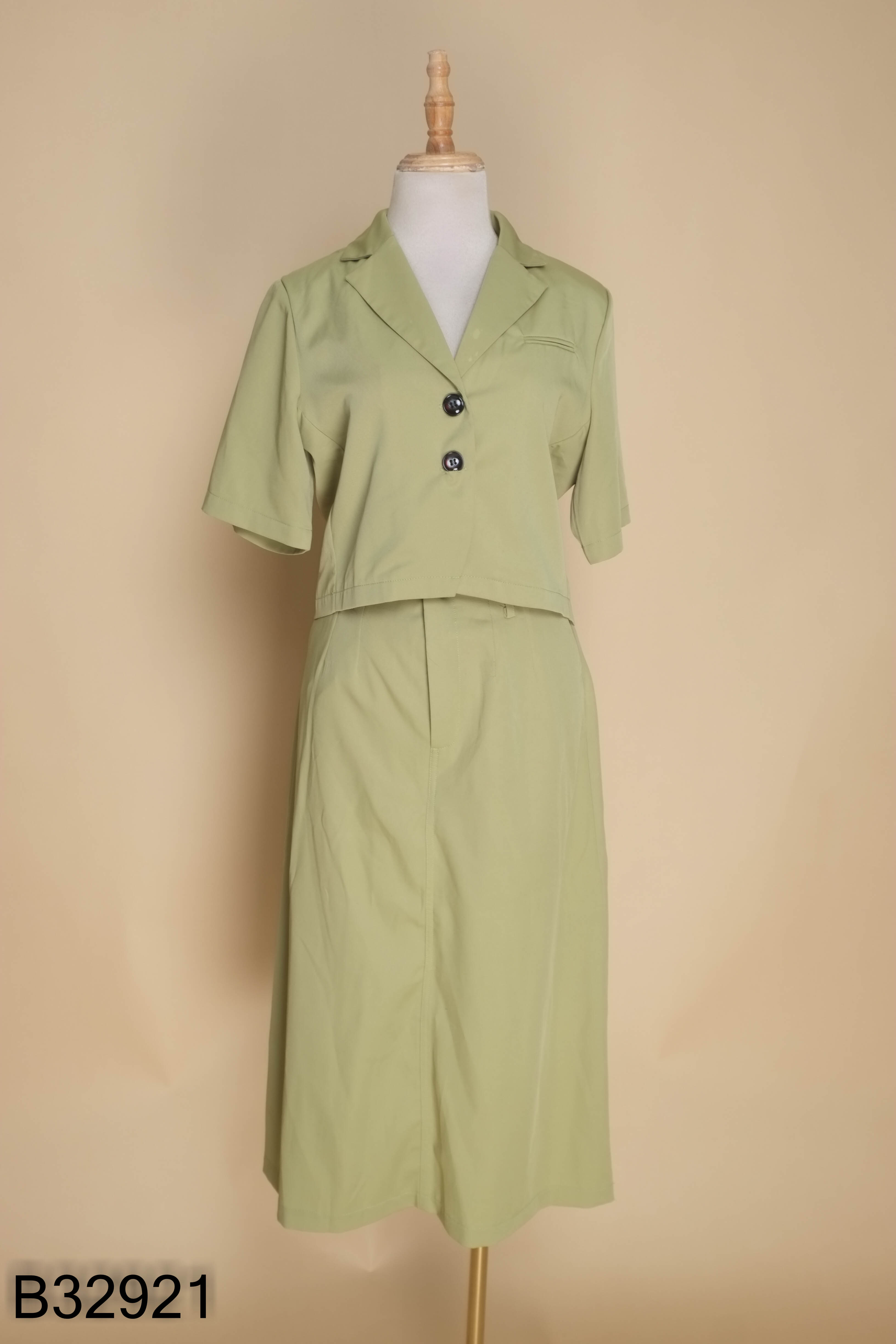 Set CATI Clothing xanh áo cổ vest + chân váy