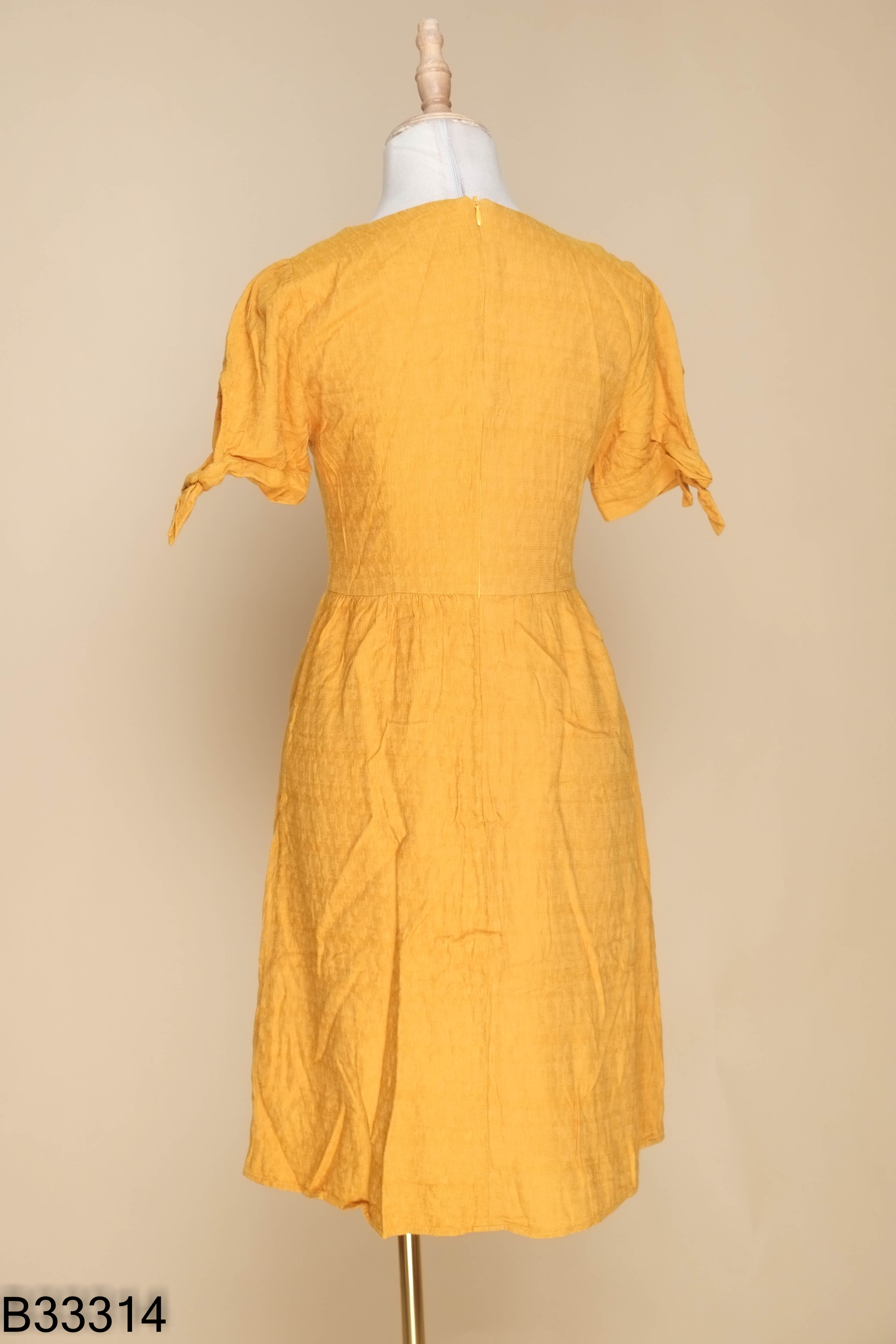 Váy vàng nâu ADORE DRESS cổ V