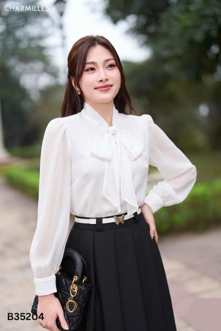 Áo trắng LEIKA phối nơ