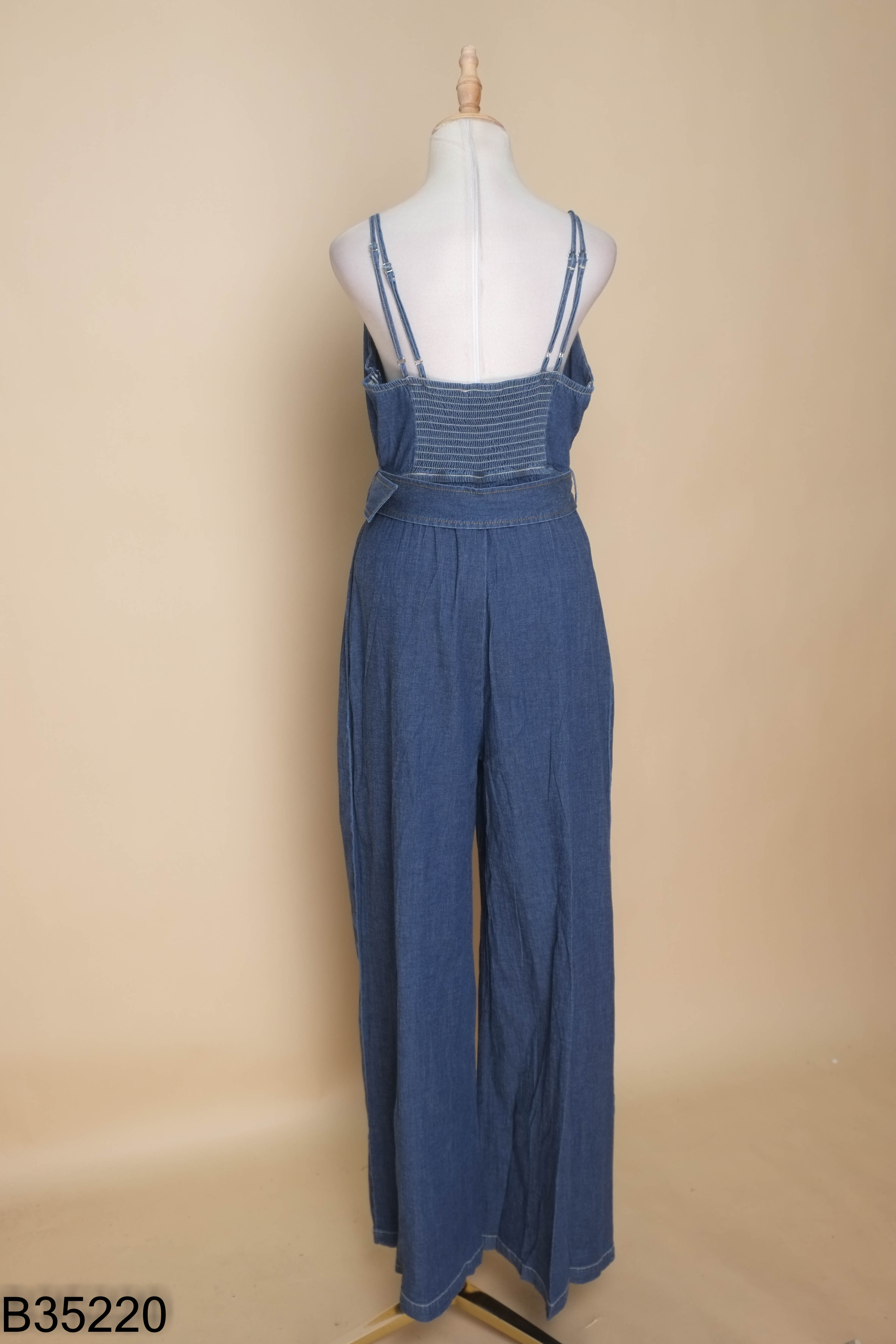 Jumpsuits hai dây jeans xanh phối đai