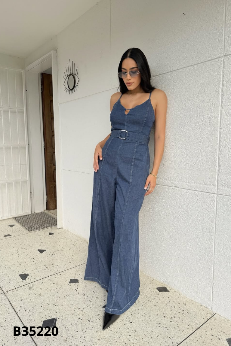 Jumpsuits hai dây jeans xanh phối đai