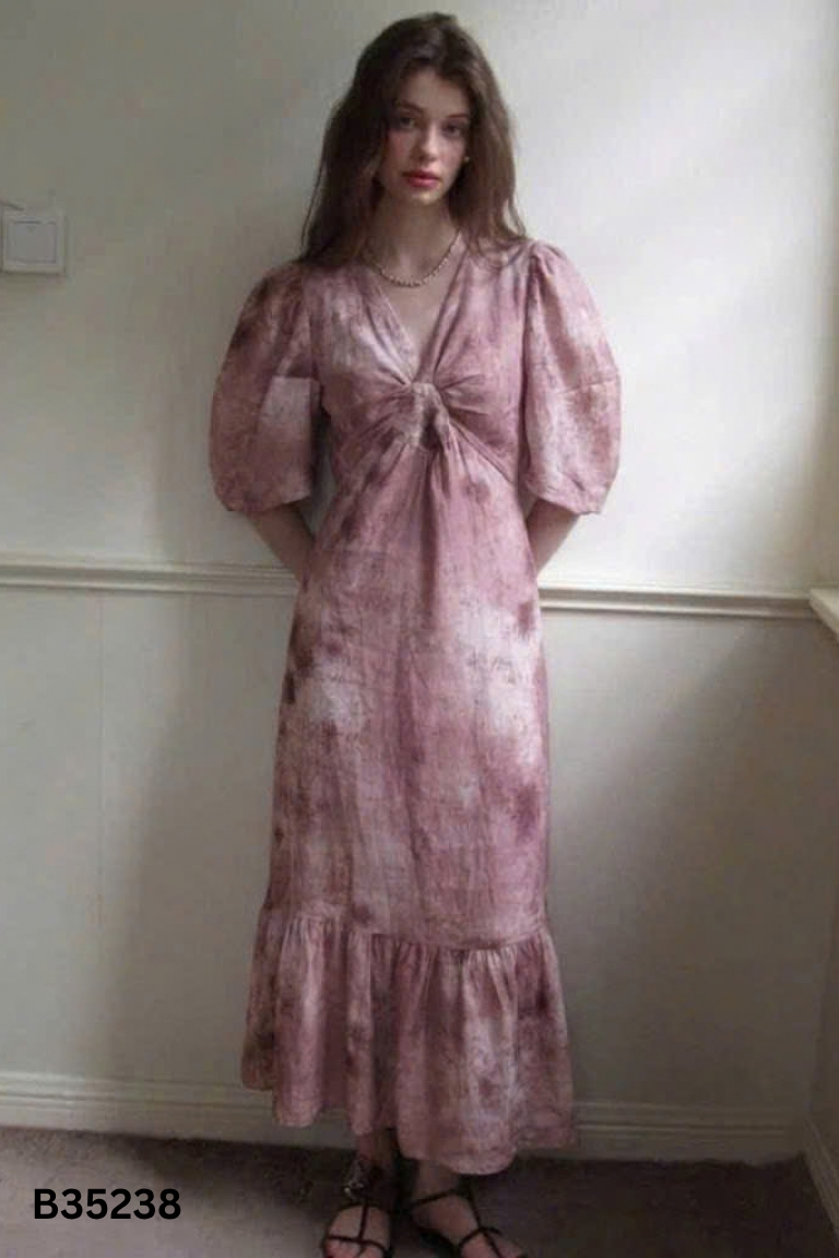 NEWTAG Váy babydoll dài nâu họa tiết loang
