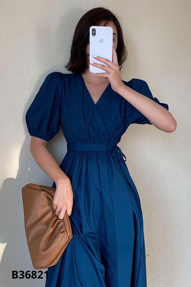 Váy BLUEPOPS xanh cổ tim
