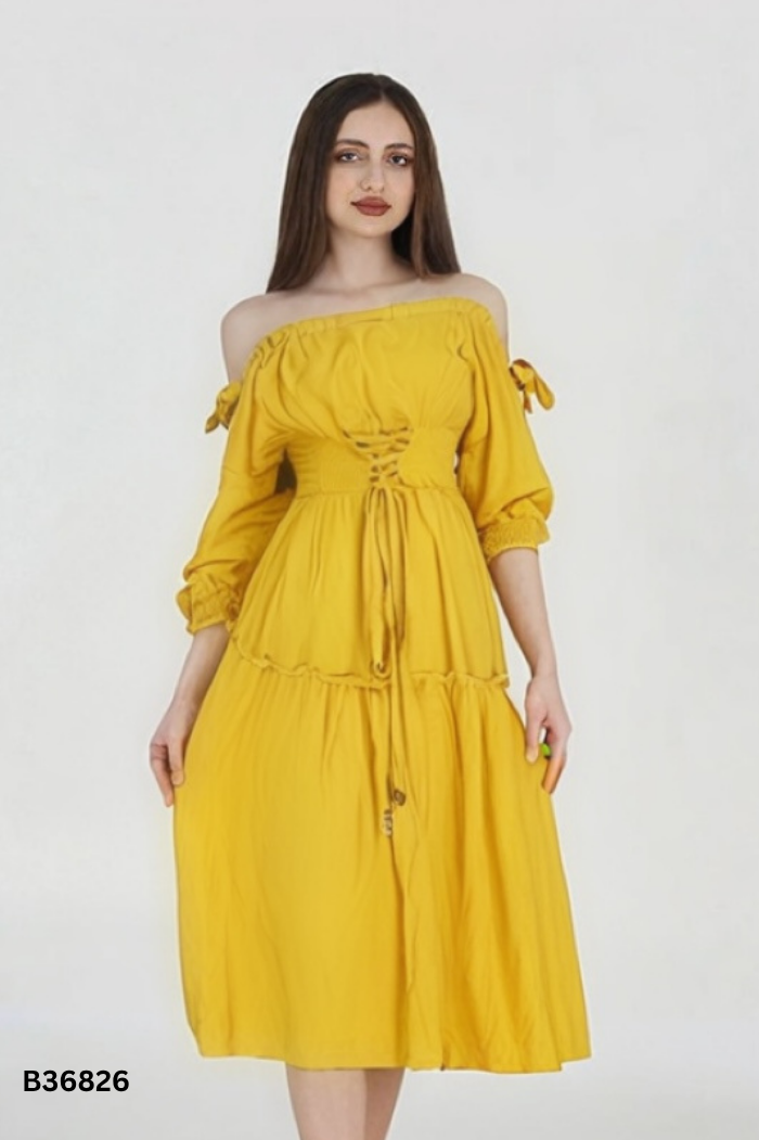 Váy trễ vai linen vàng