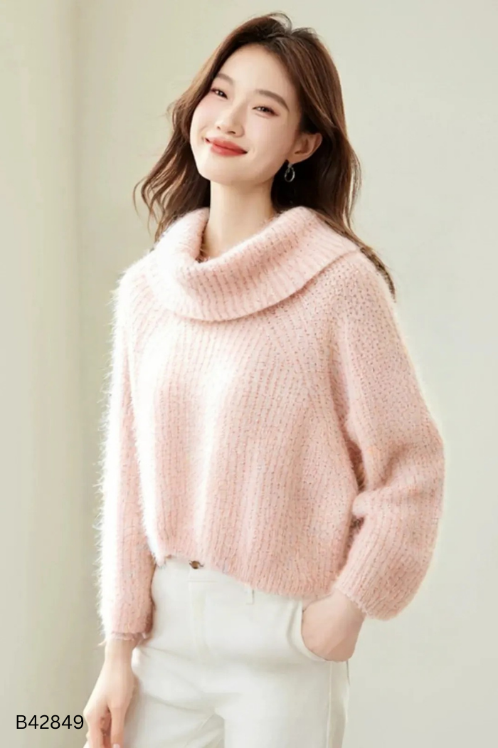 Áo len croptop hồng phấn