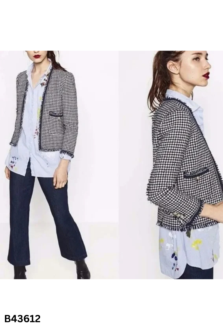Áo khoác dạ be ZARA phối xanh than