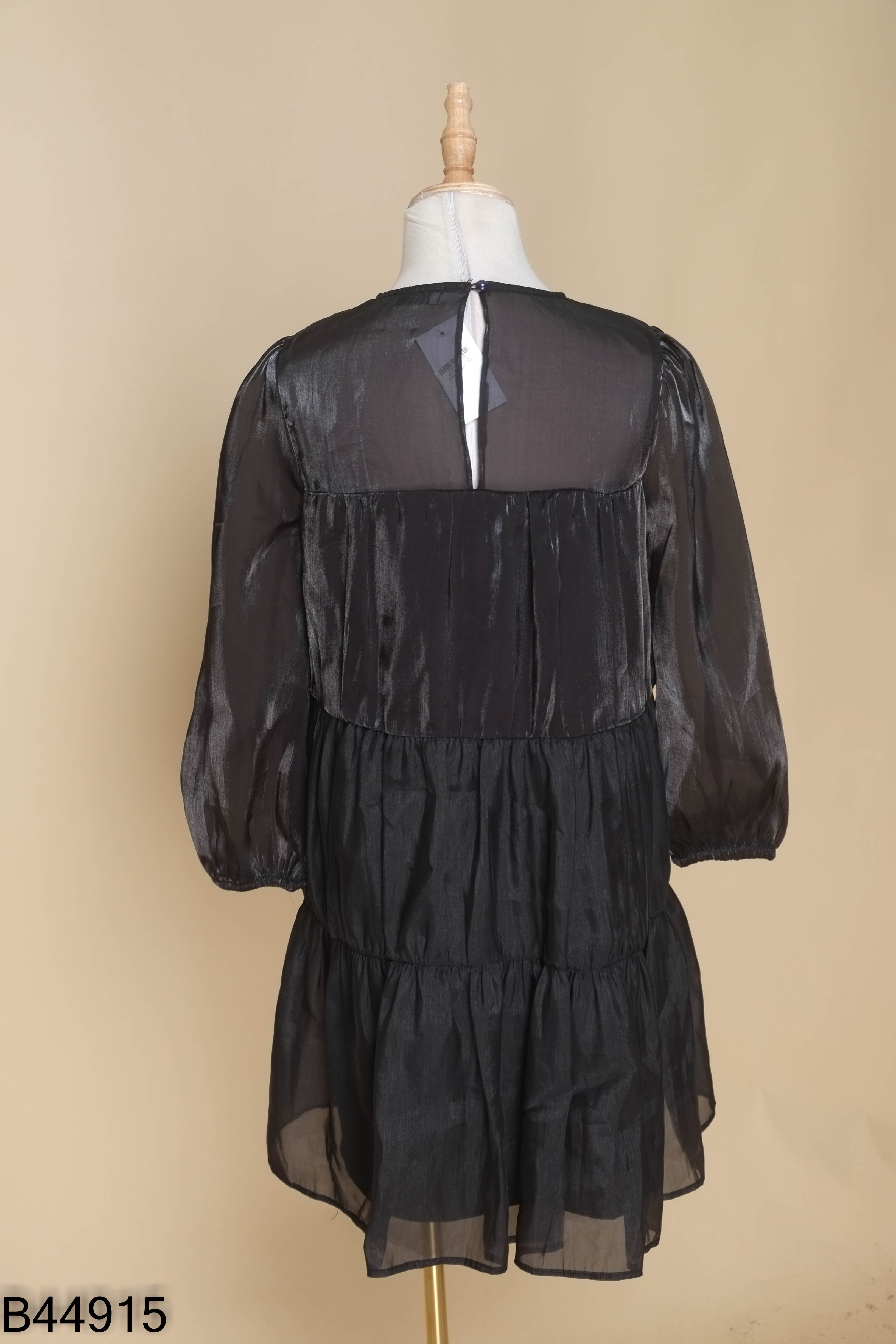 Váy babydoll organza đen