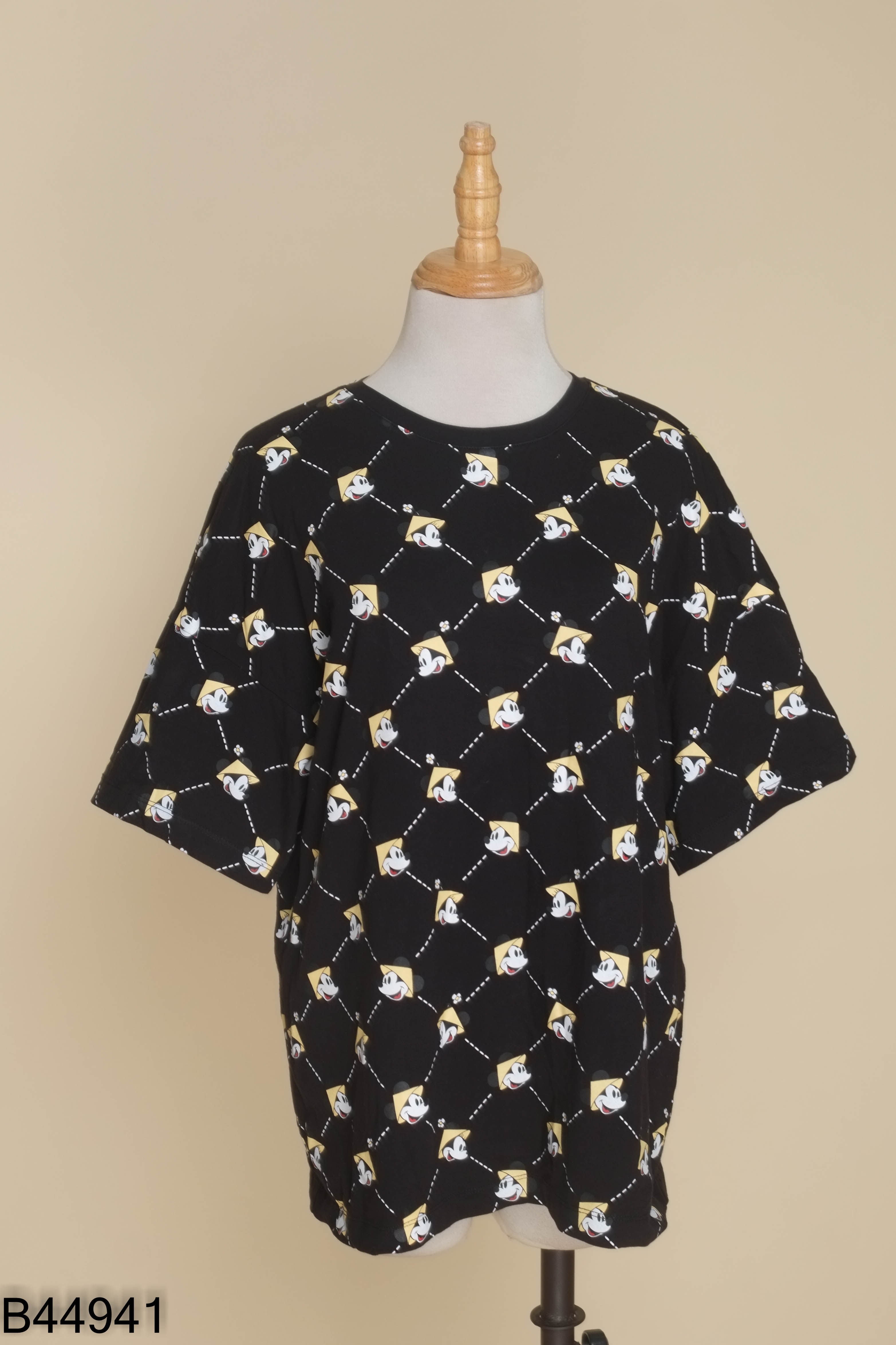 Áo thun CANIFA đen hình mickey
