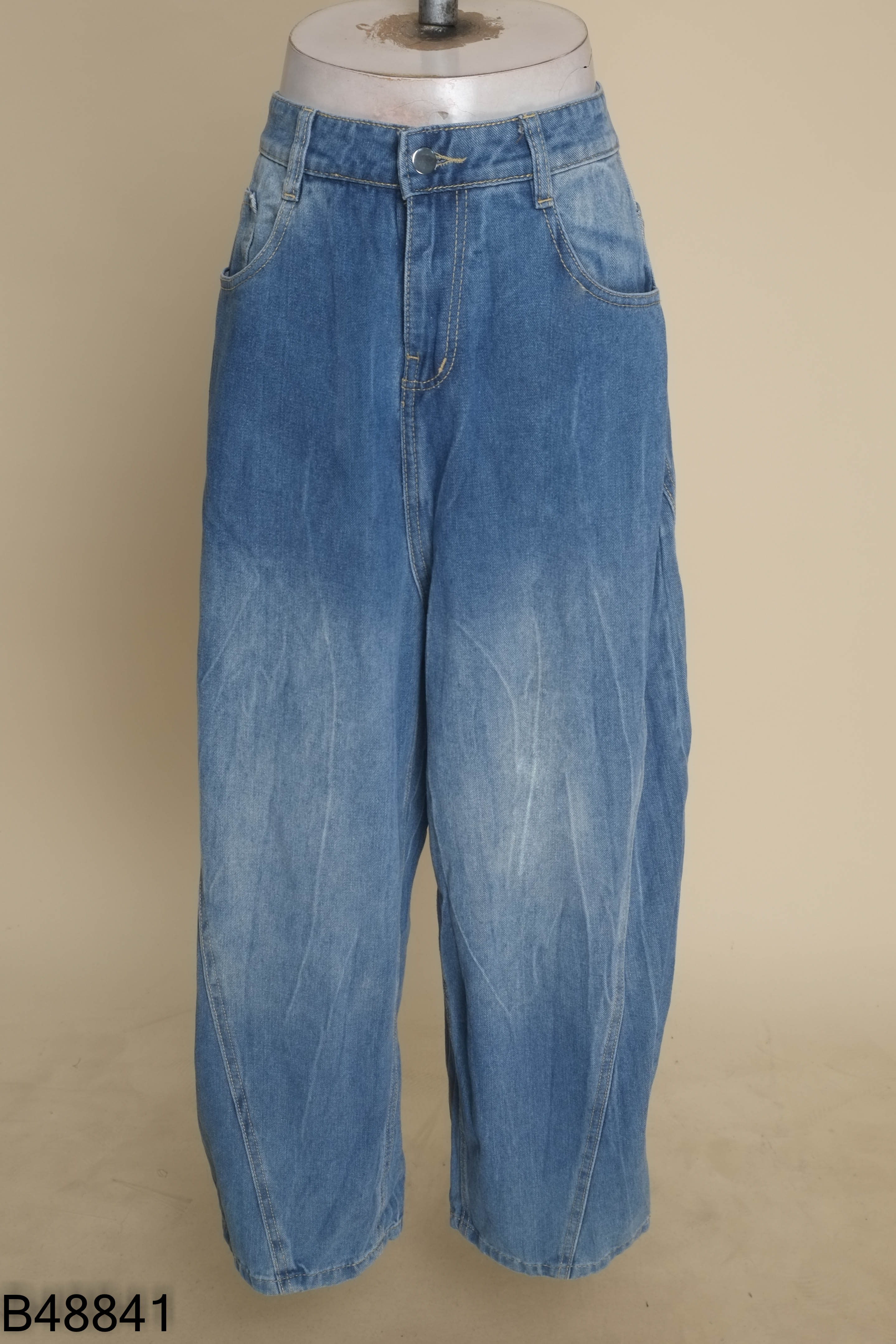 Quần jeans xanh trơn ống rộng