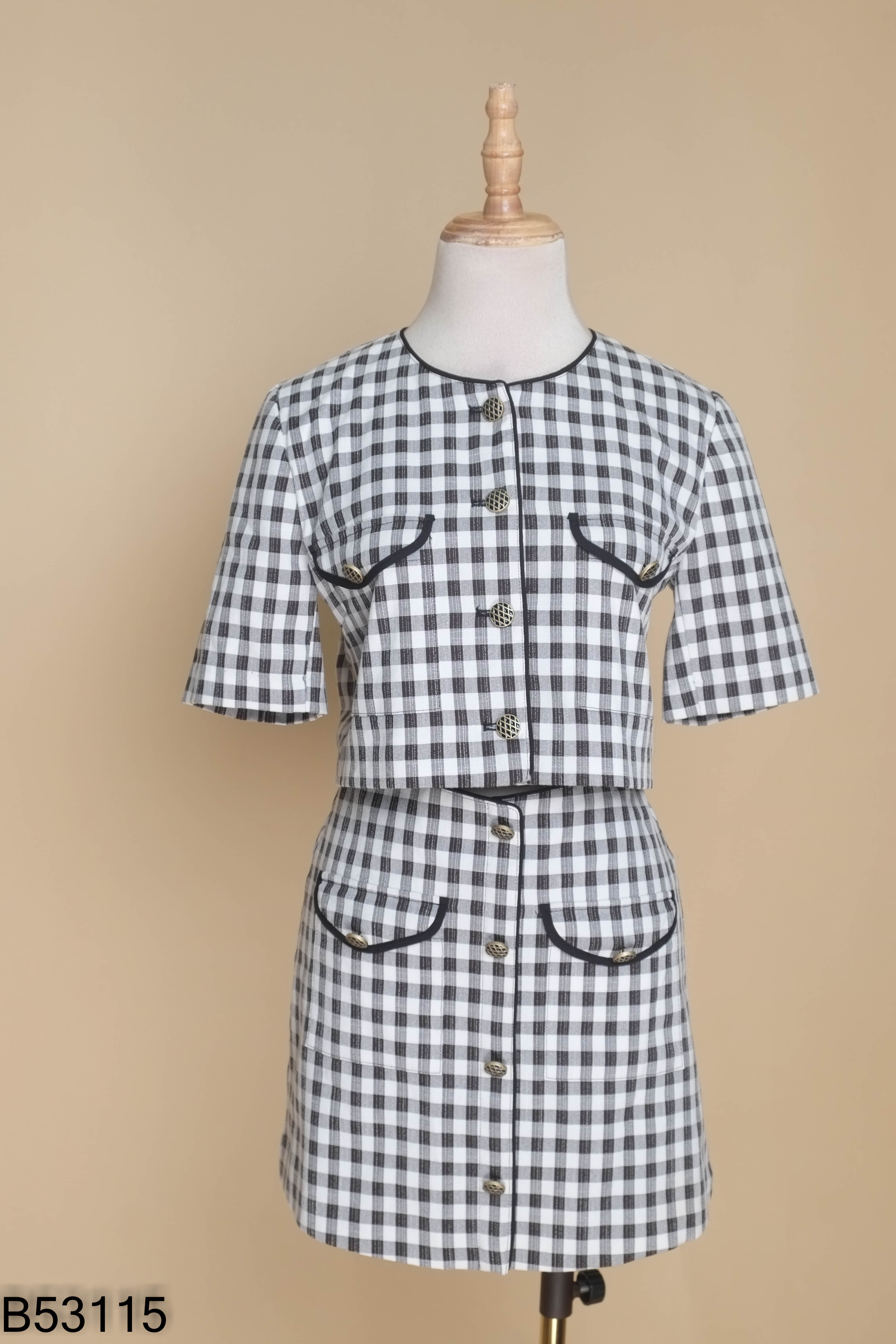 Set K CLOSET be kẻ caro đen áo kiểu + chân váy