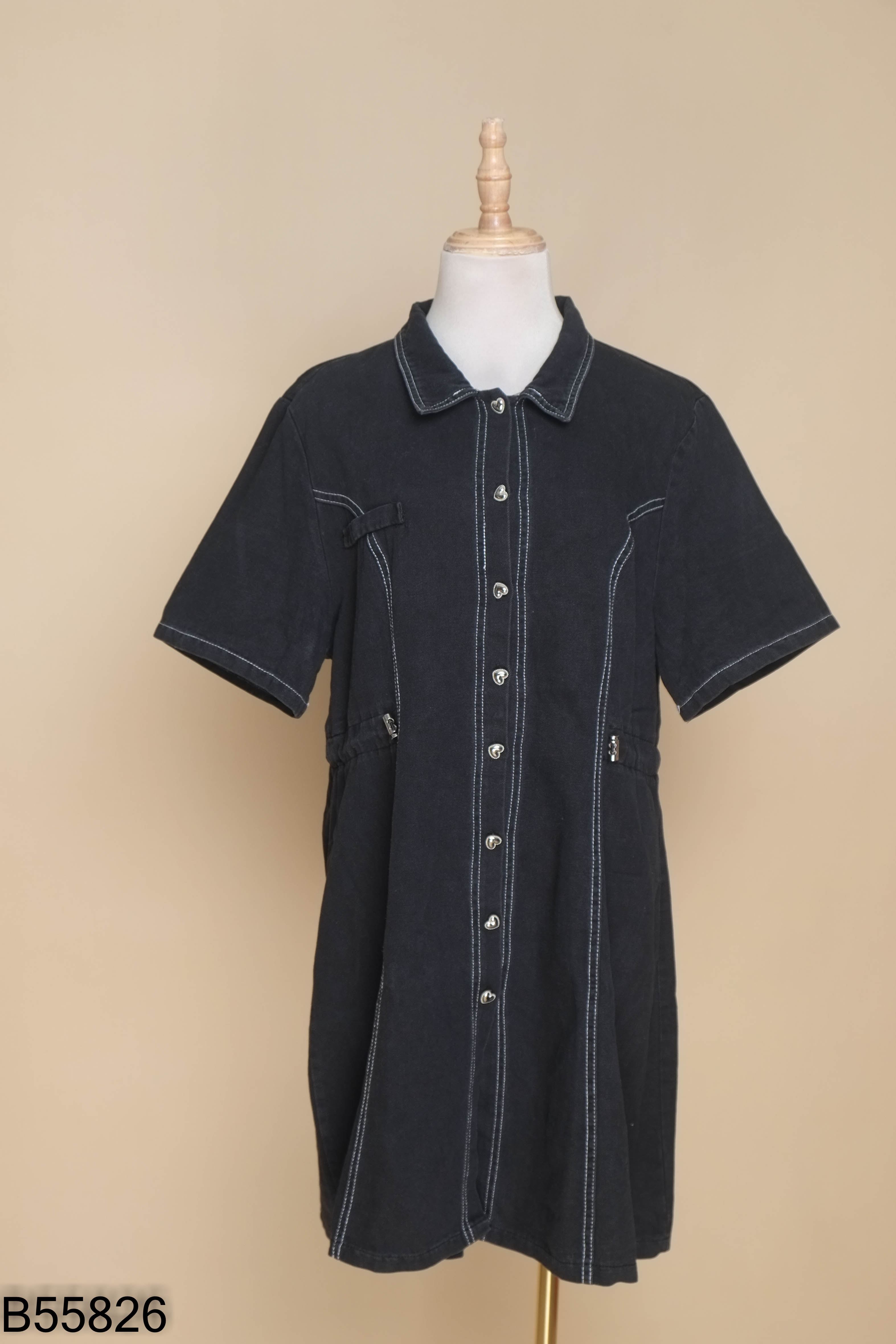 Váy jean đen viền chỉ trắng
