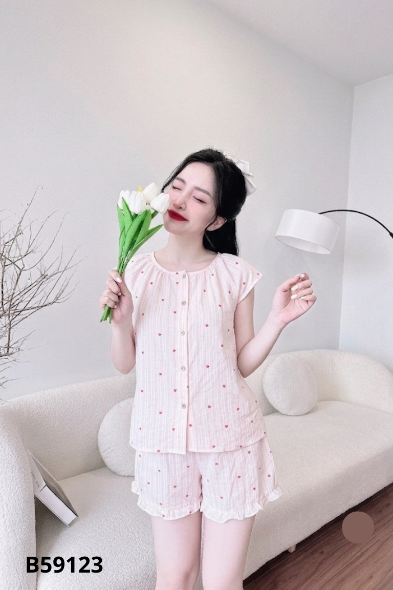 Set đồ ngủ JANE hồng kẻ + quần đùi