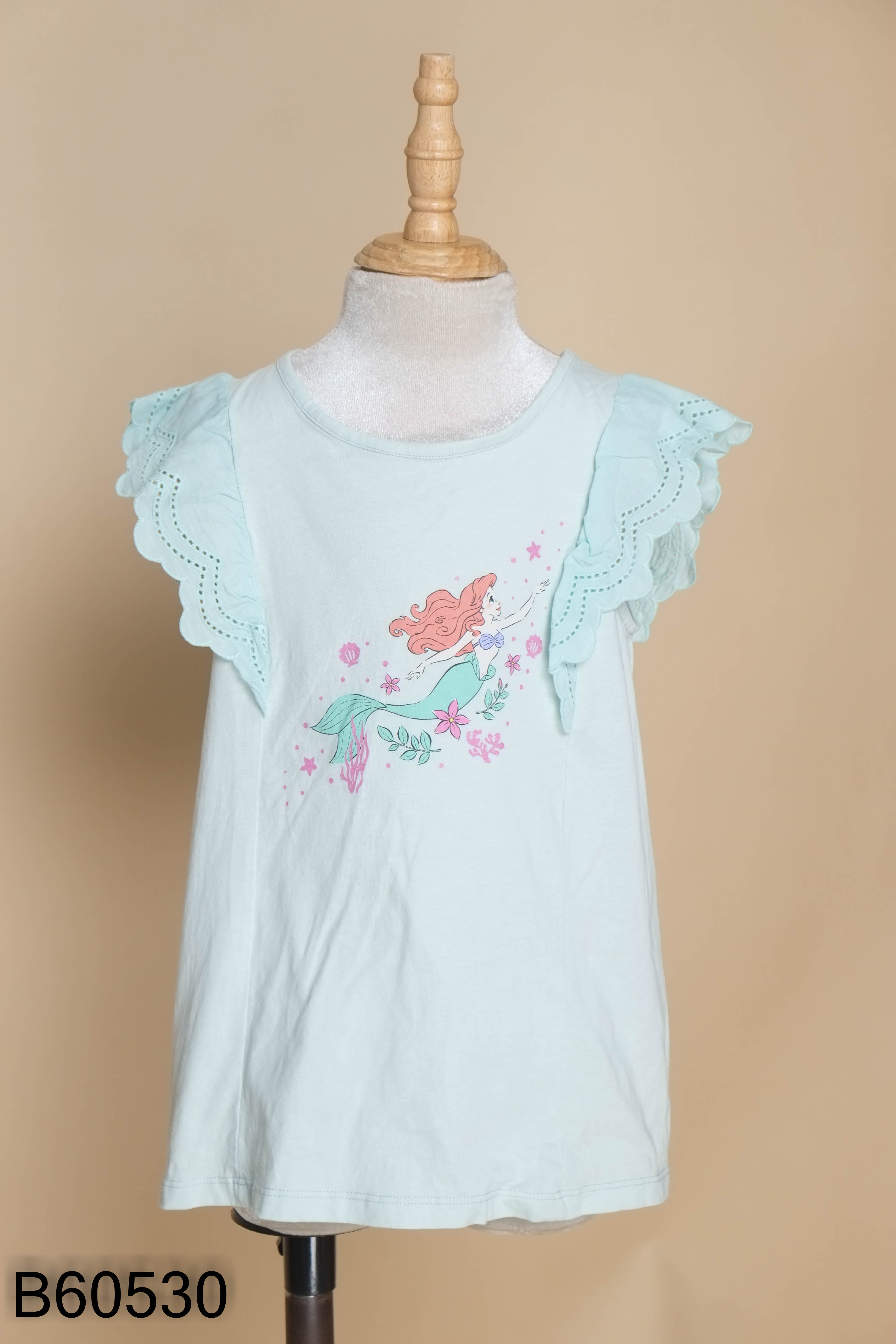 Áo xanh UNIQLO in hình KIDS