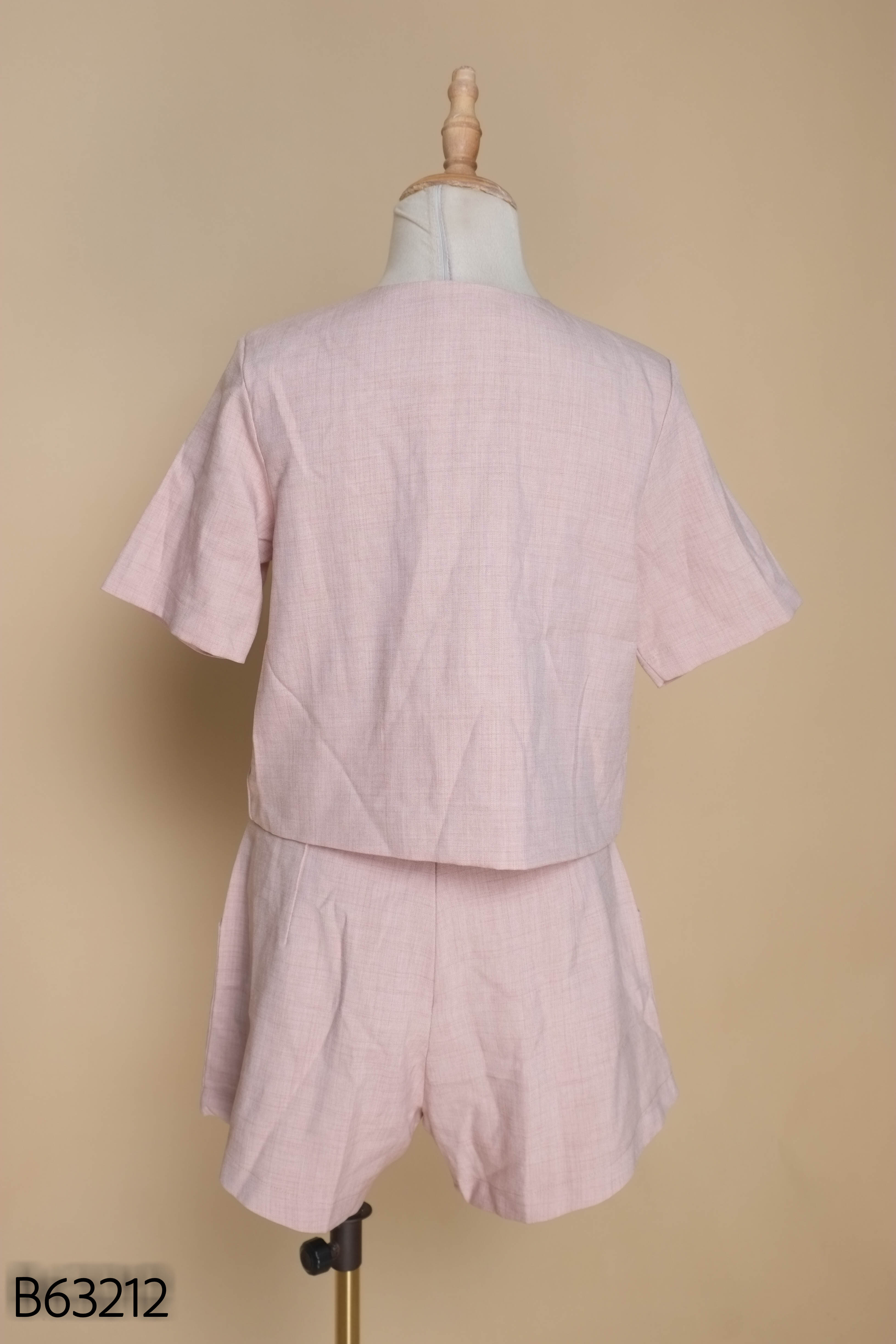 Set Áo hồng cúc ngọc + quần shorts