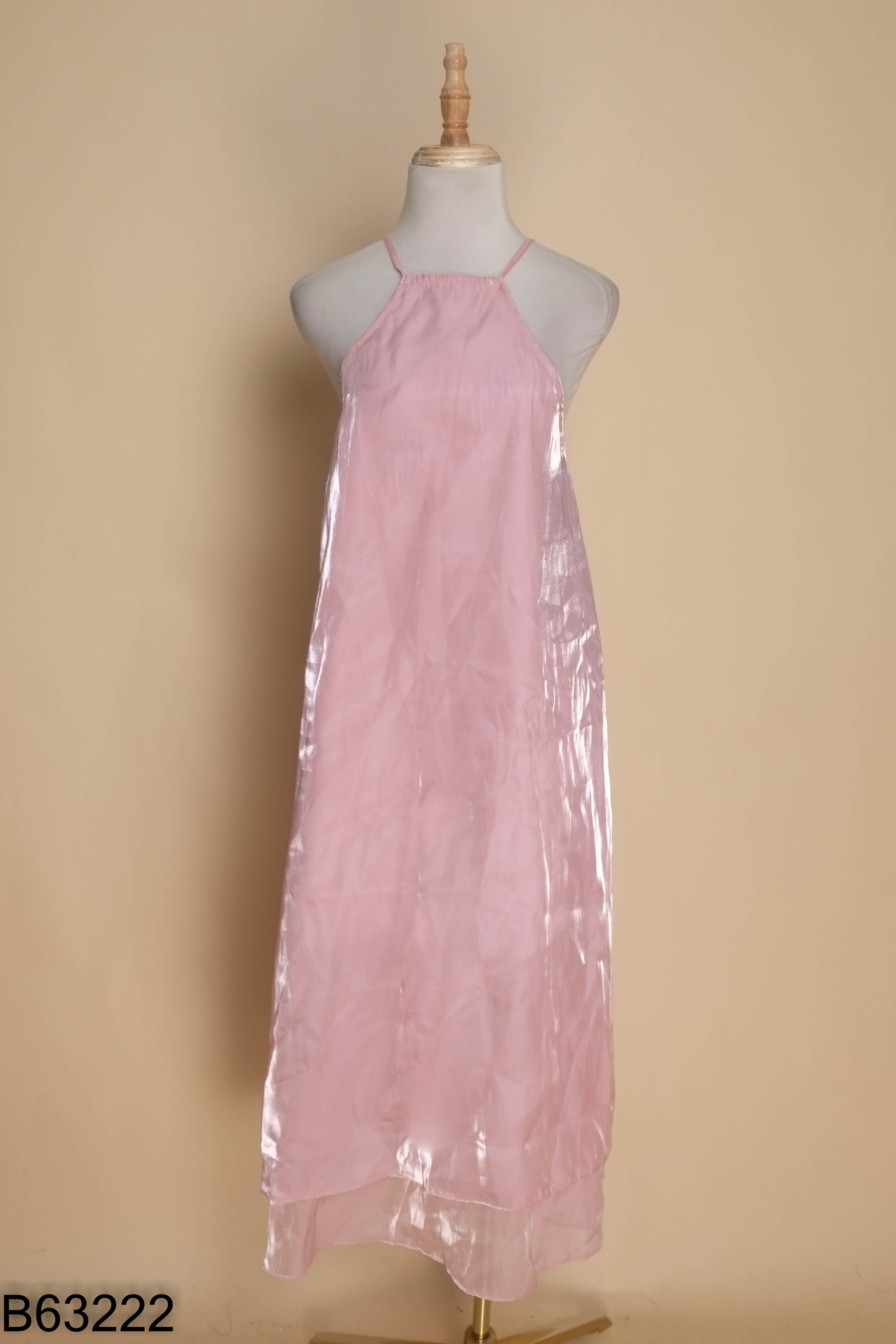 Váy organza hồng cổ yếm