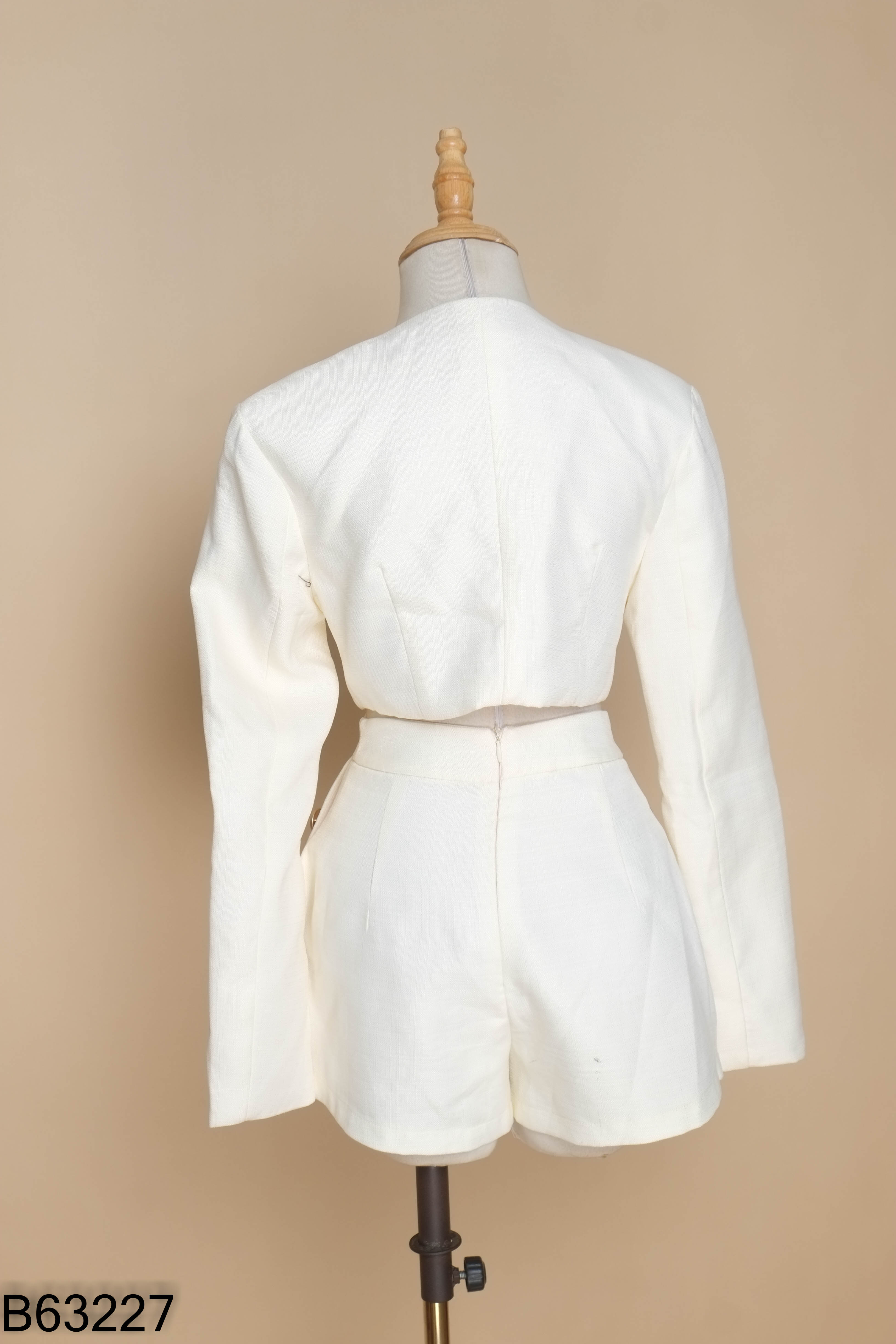 Set CHOU CHOU be áo kiểu + quần shorts